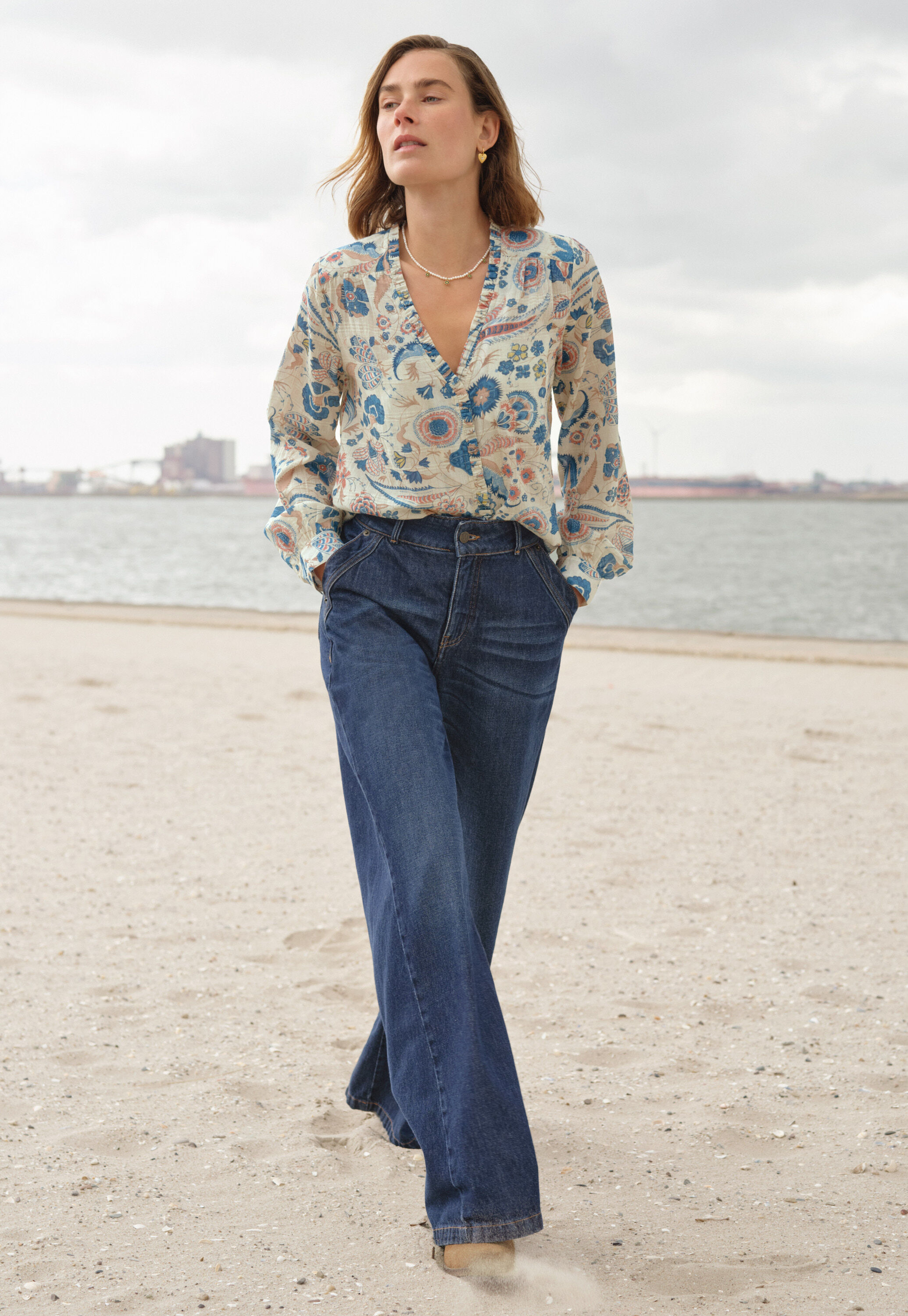 Bluse mit Print, Ecru/Denim, large