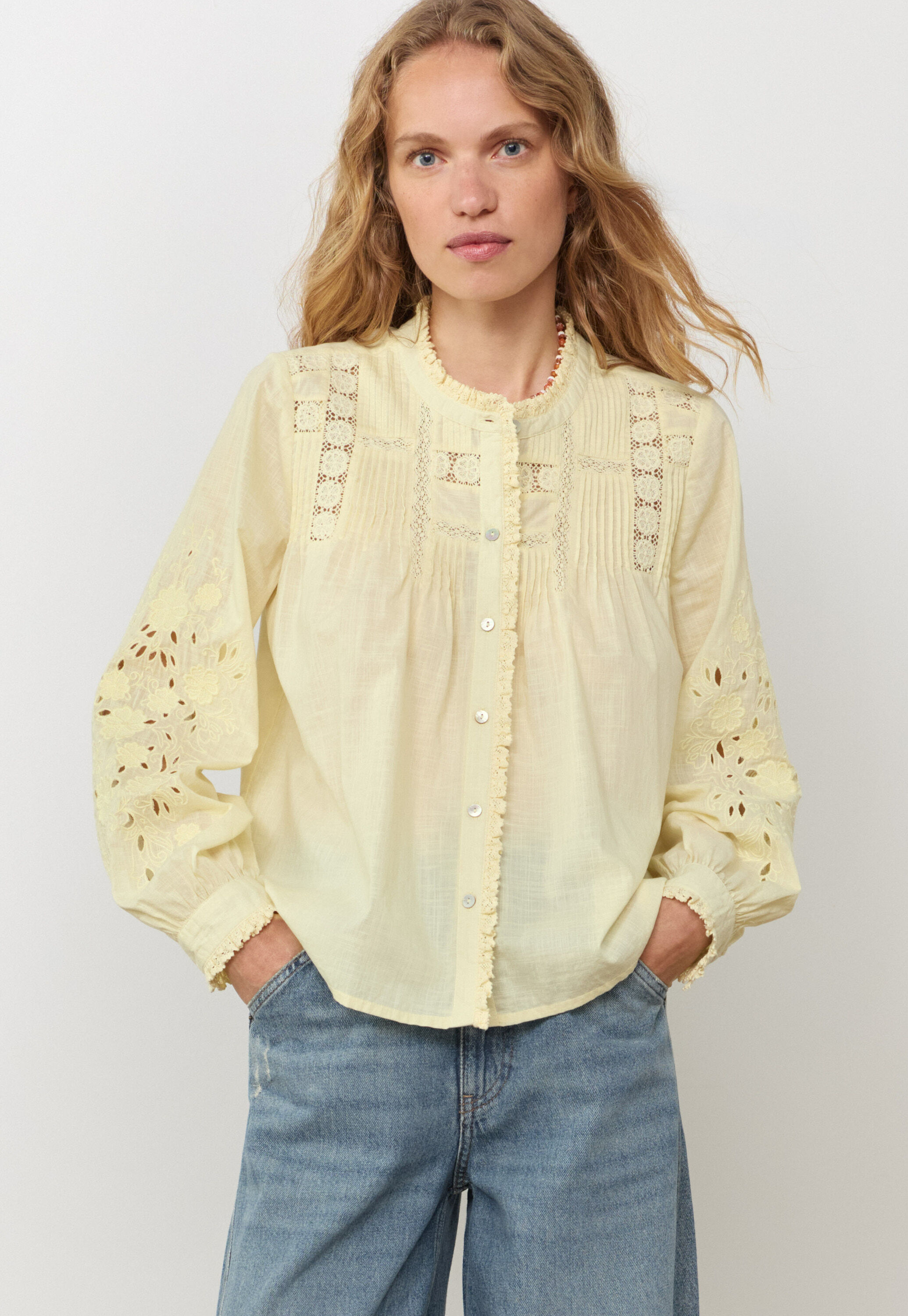 Bestickte Bluse