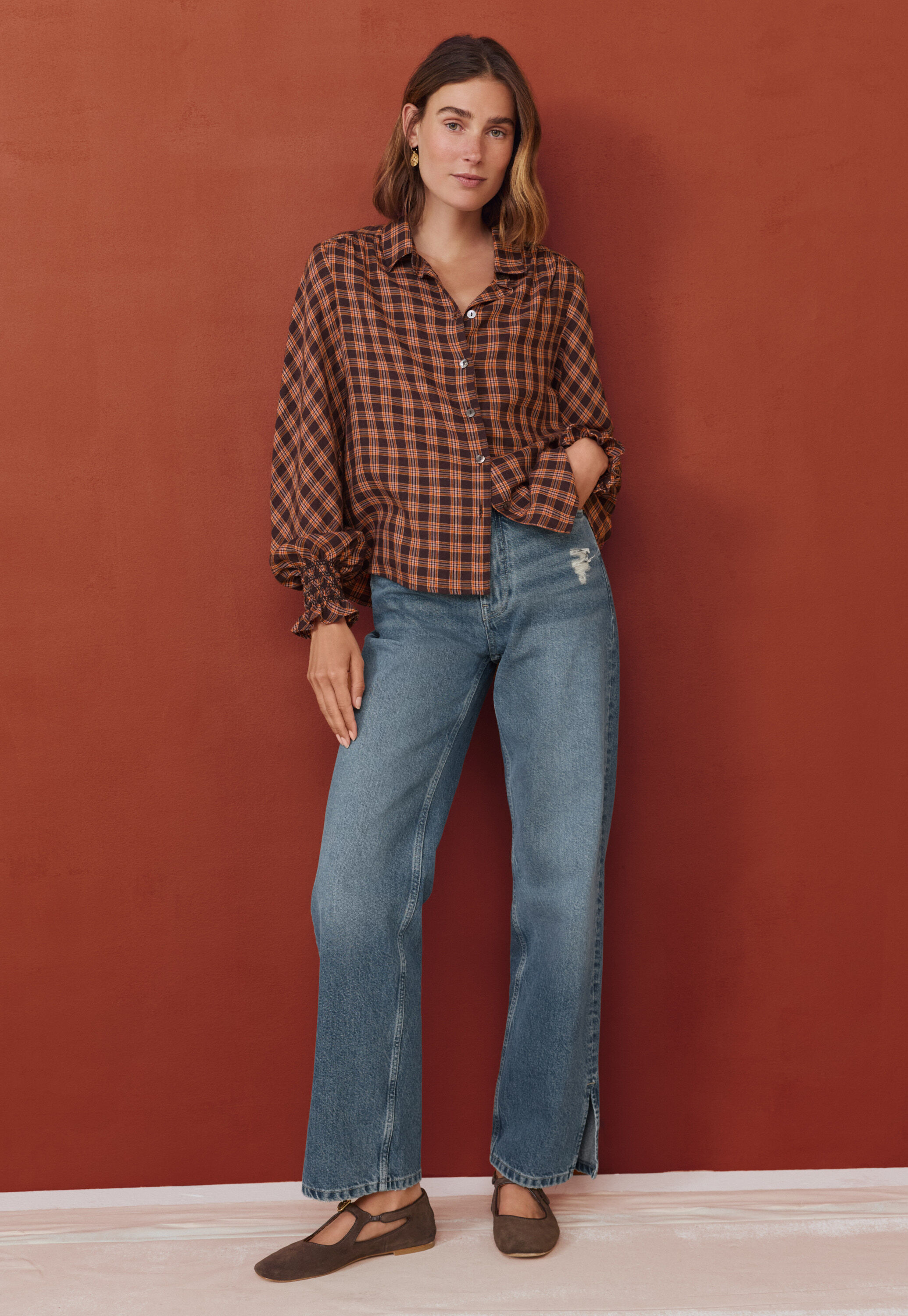 Jeans mit geschlitztem Saum, Marineblau, large