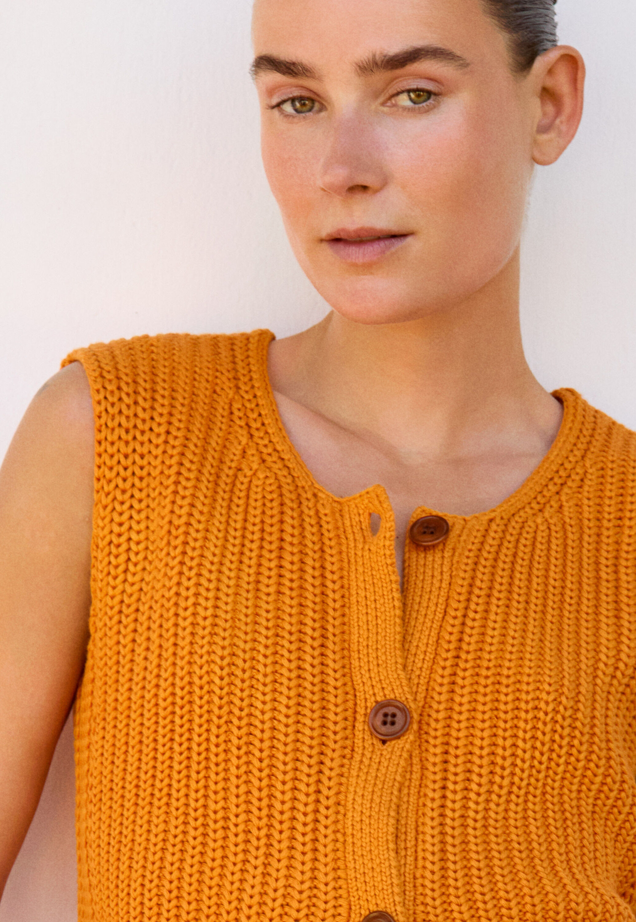 &Auml;rmelloser Cardigan, Safran, large