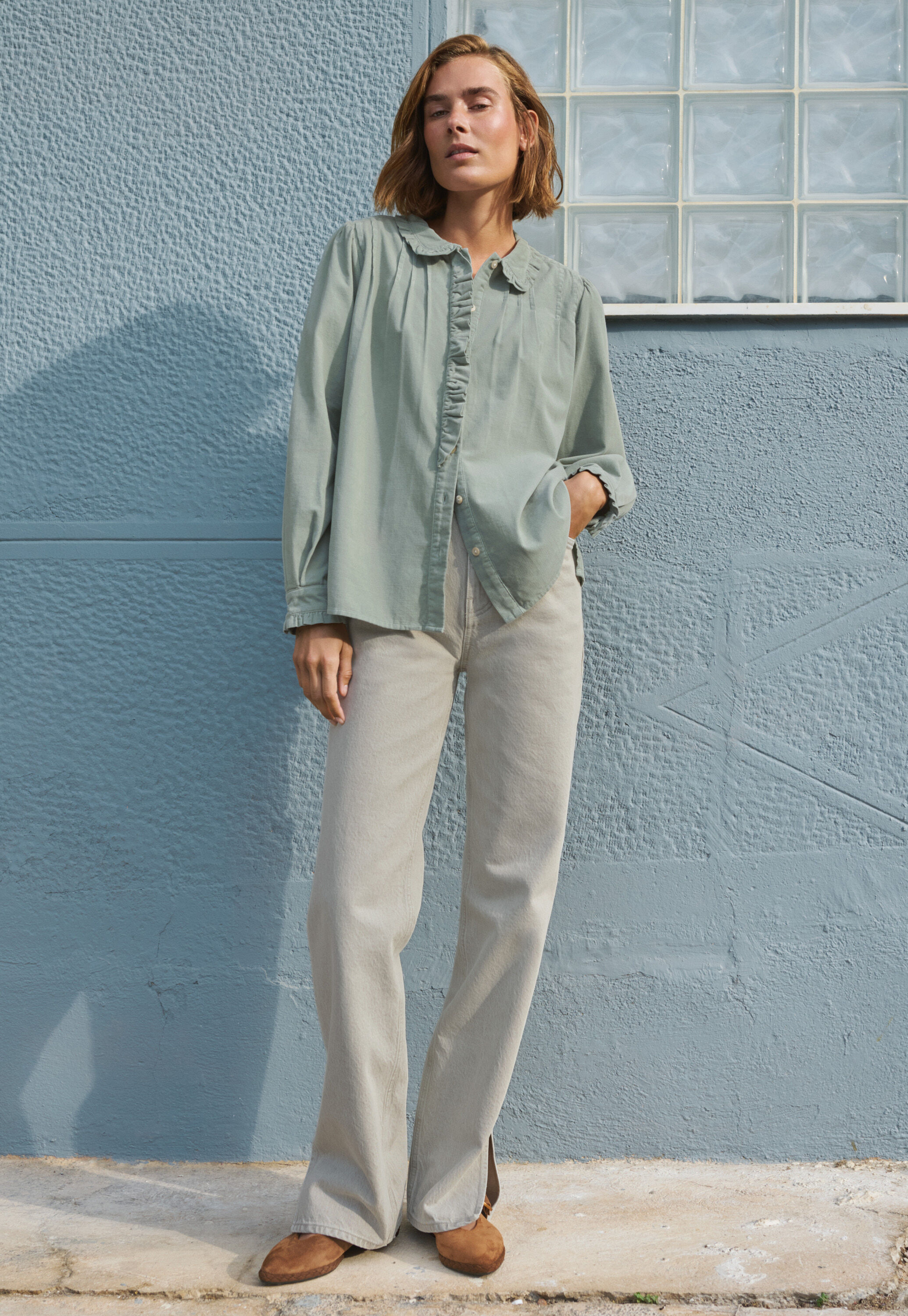 Faltenbluse aus Cord