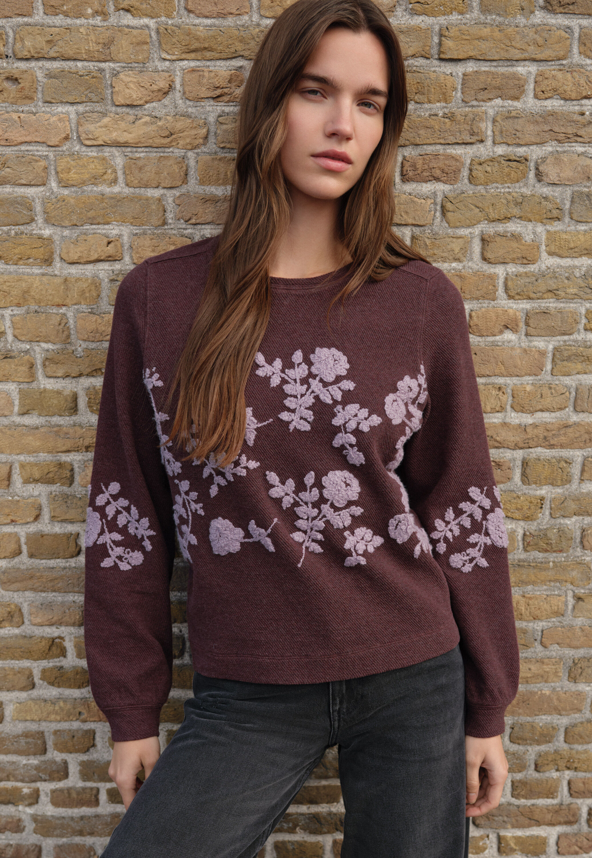 Besticktes Sweatshirt