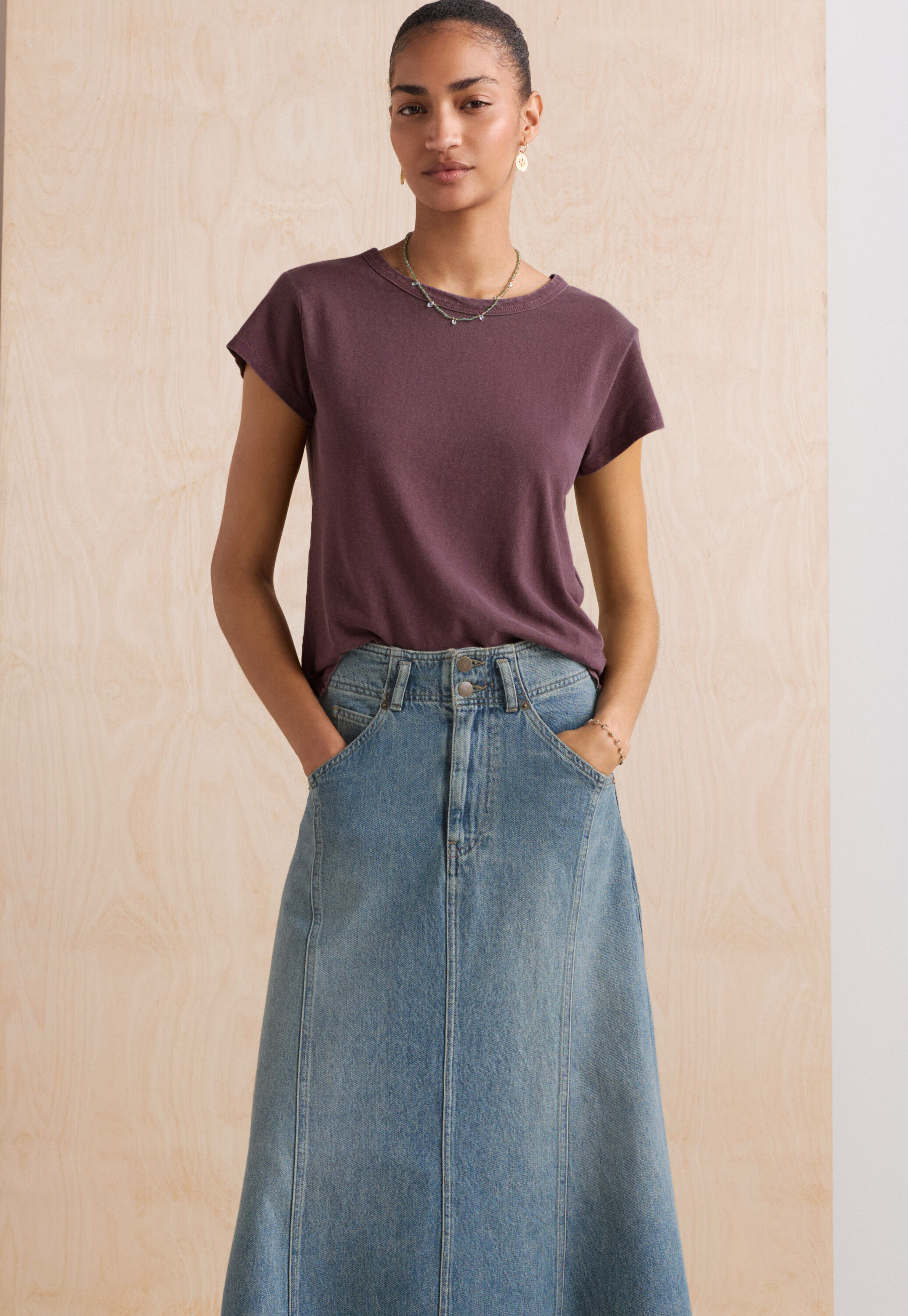 Langer Denim-Rock