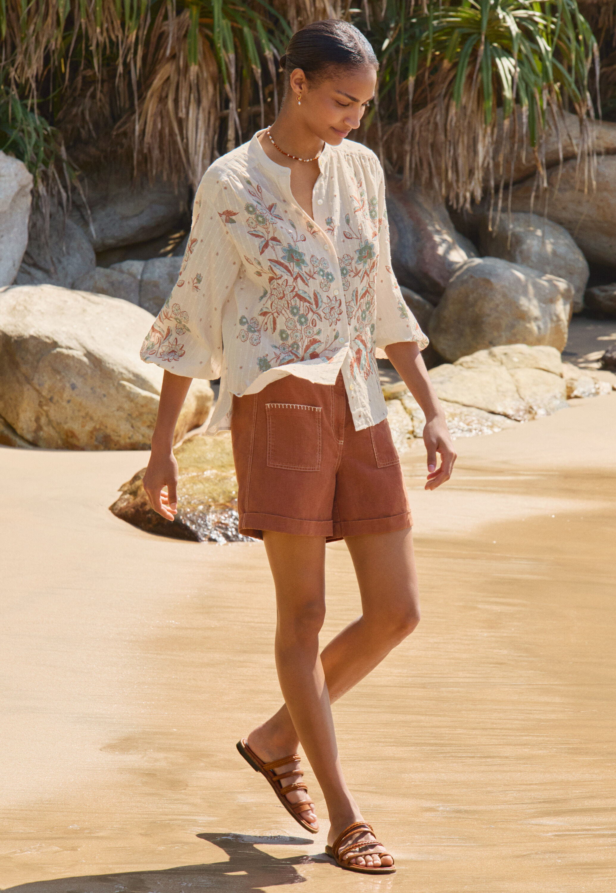 Shorts mit aufgesetzten Taschen