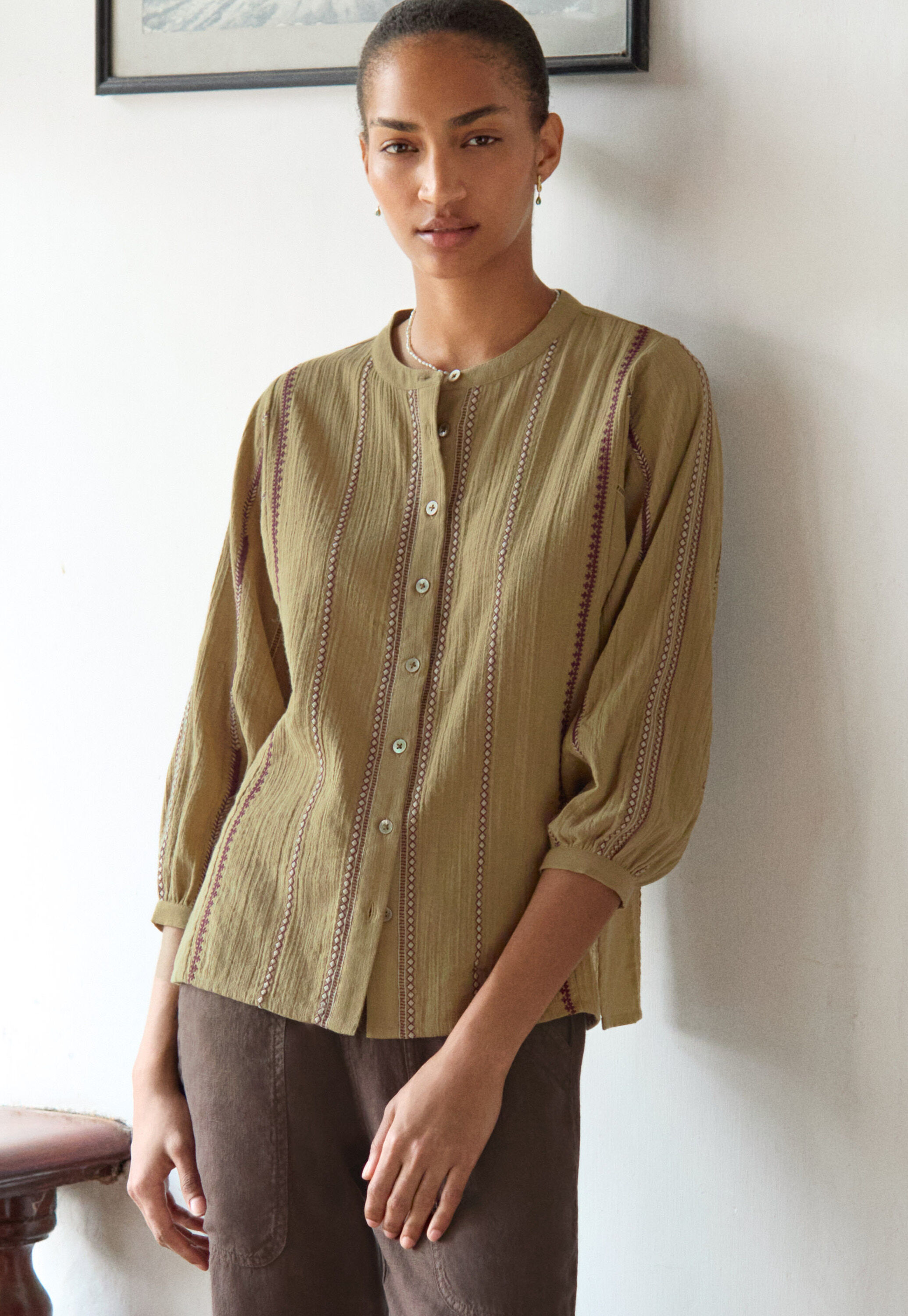 Locker sitzende Bluse