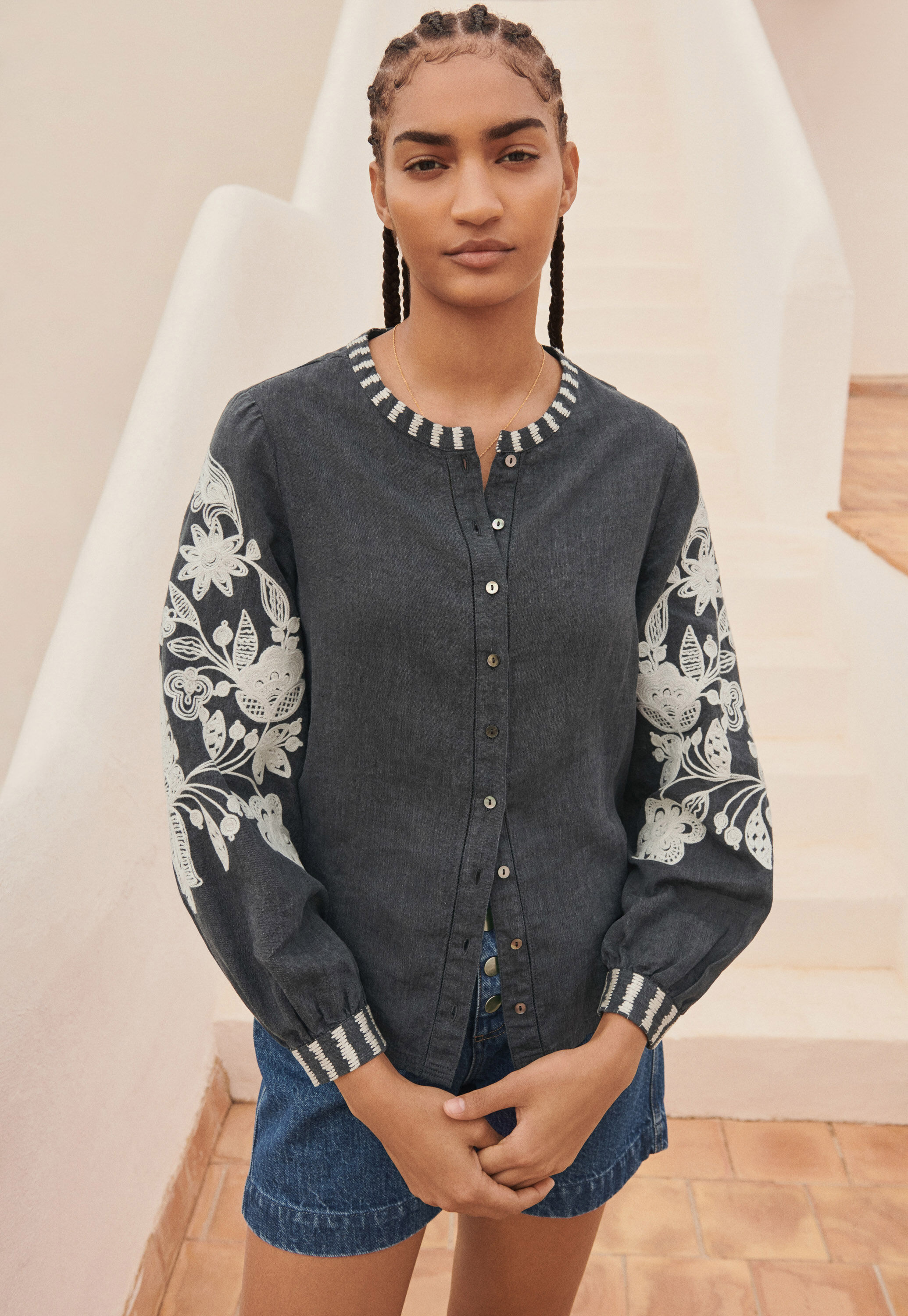 Bluse mit Cornely-Stickerei
