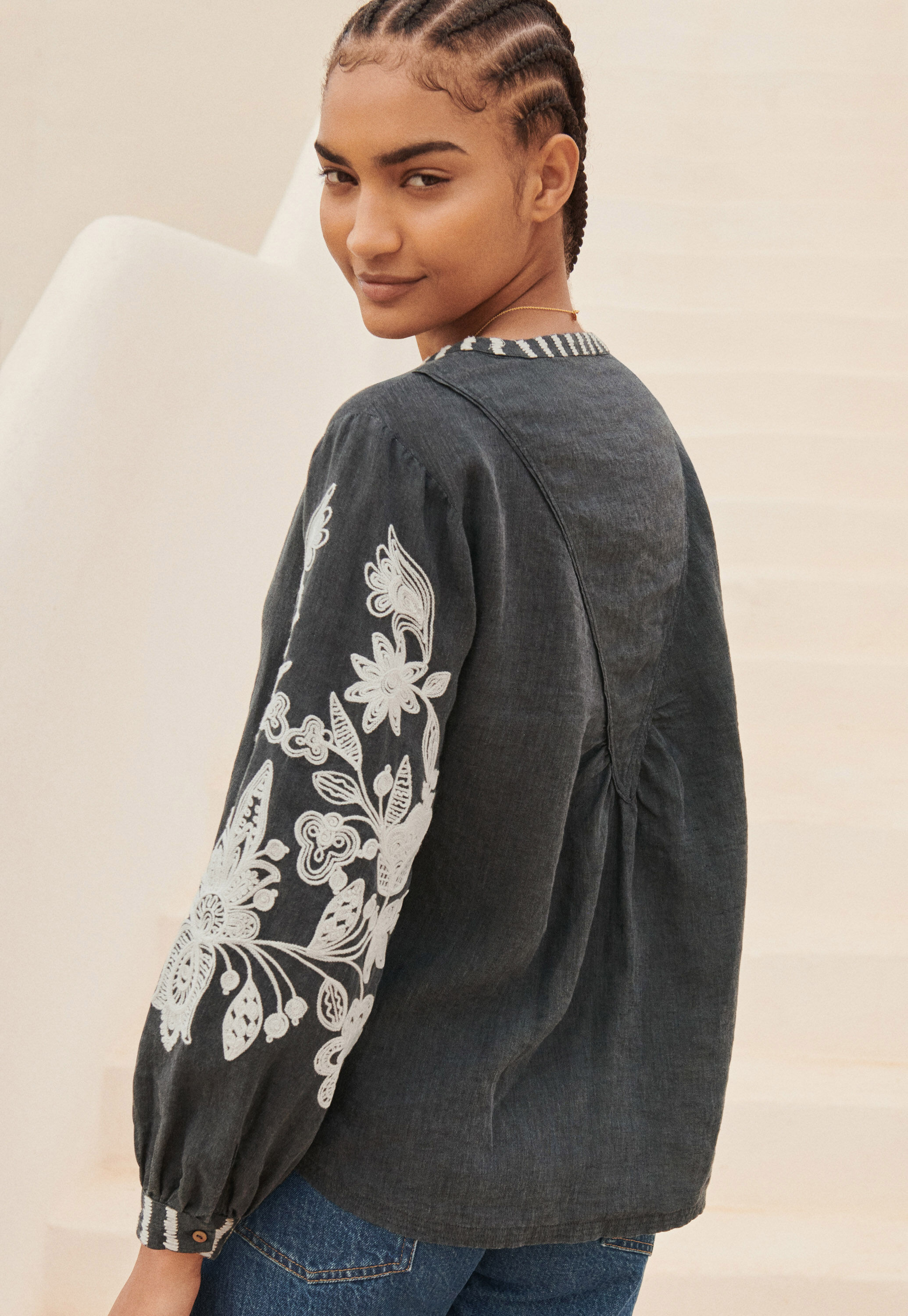 Bluse mit Cornely-Stickerei
