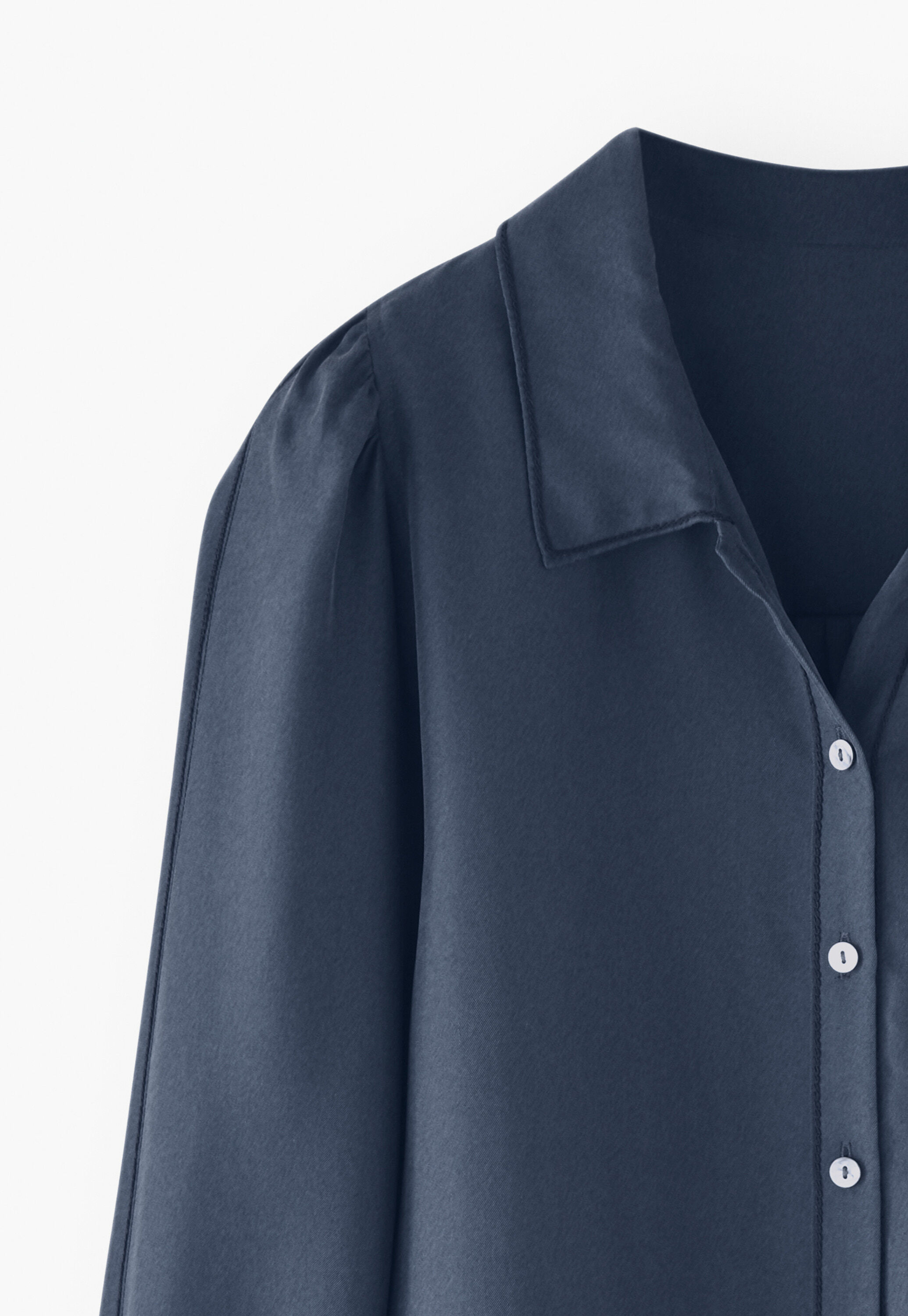 Bluse mit Ziern&auml;hten