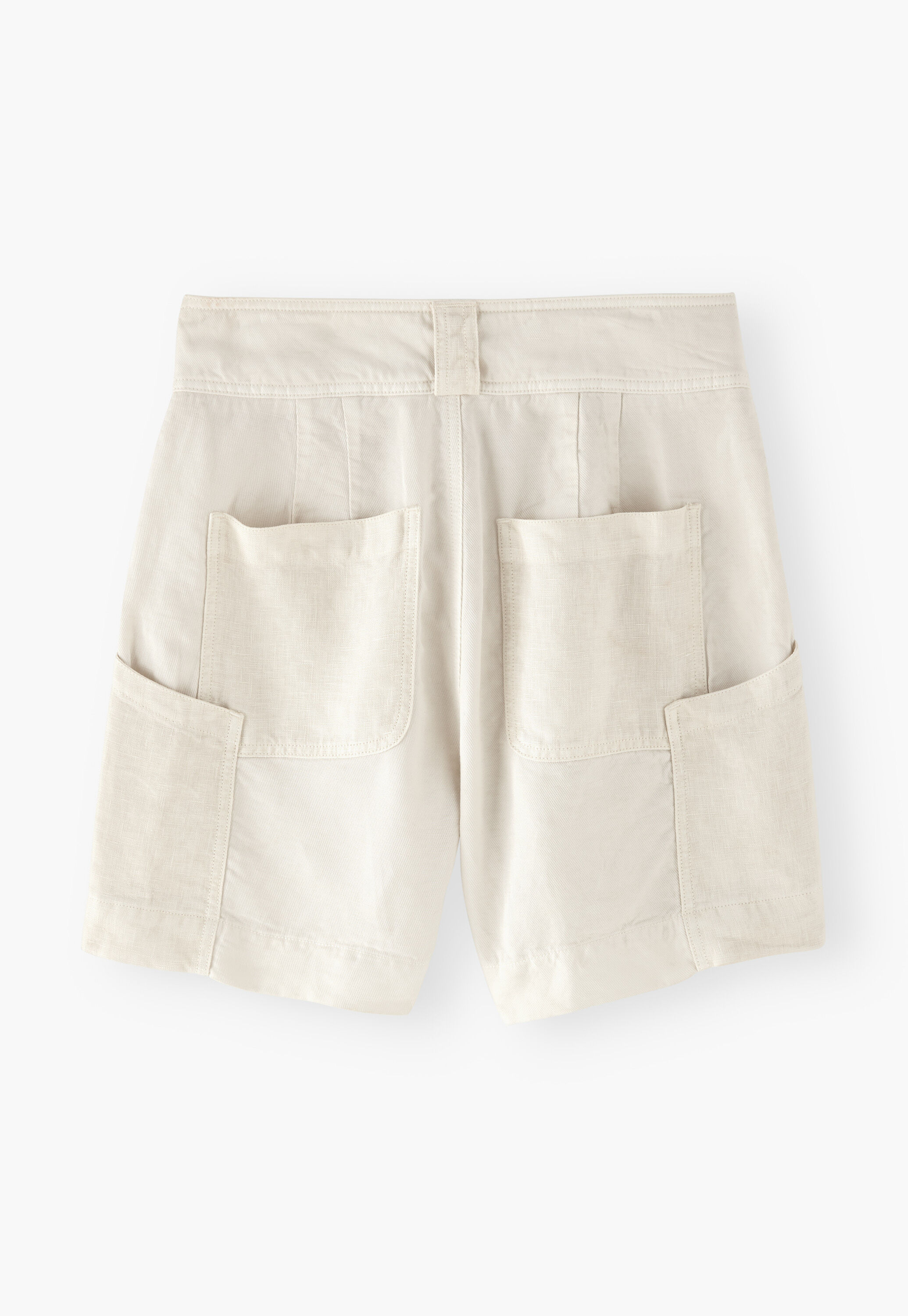 Kontraststoff-Shorts