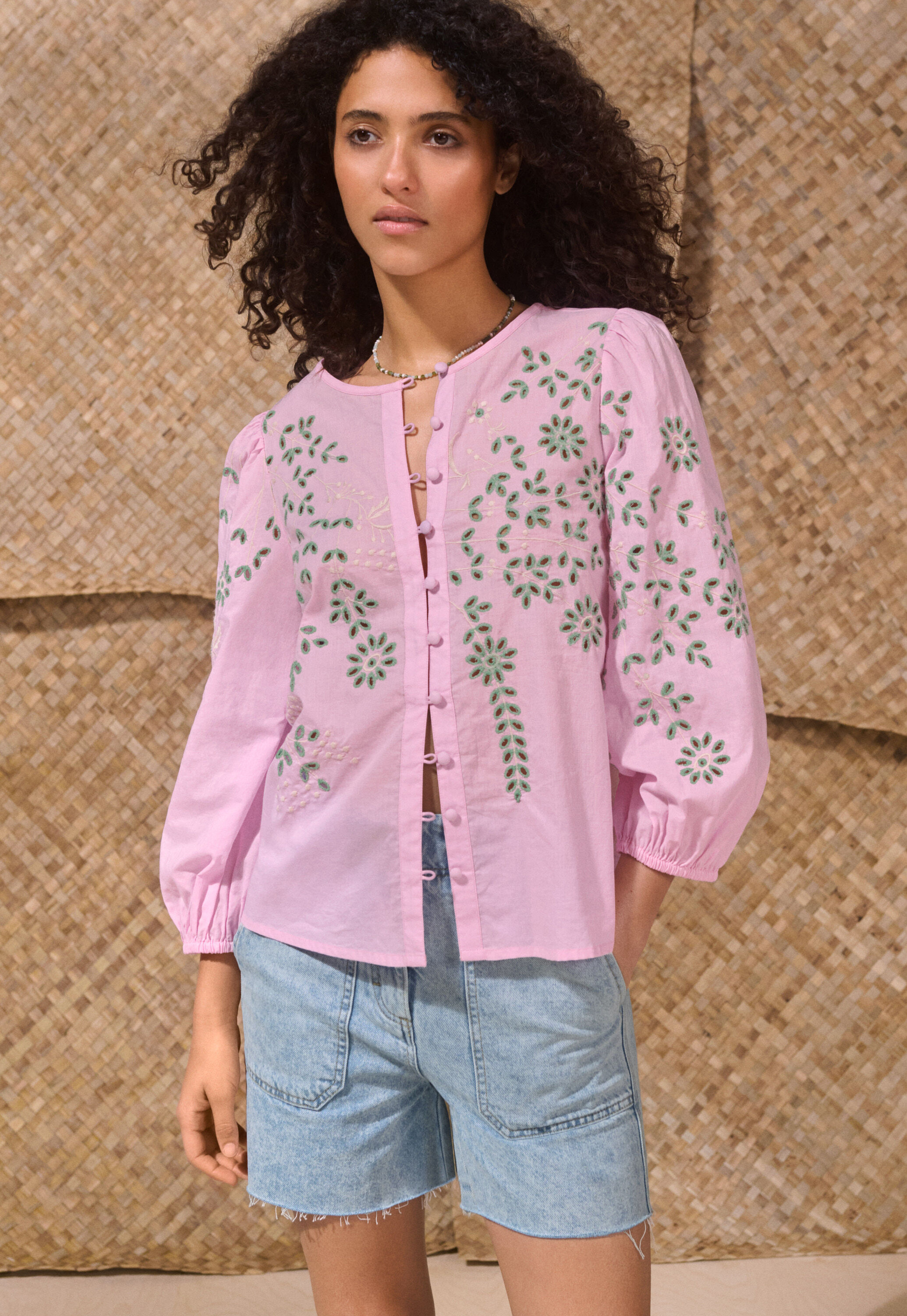 Cutwork-Bluse
