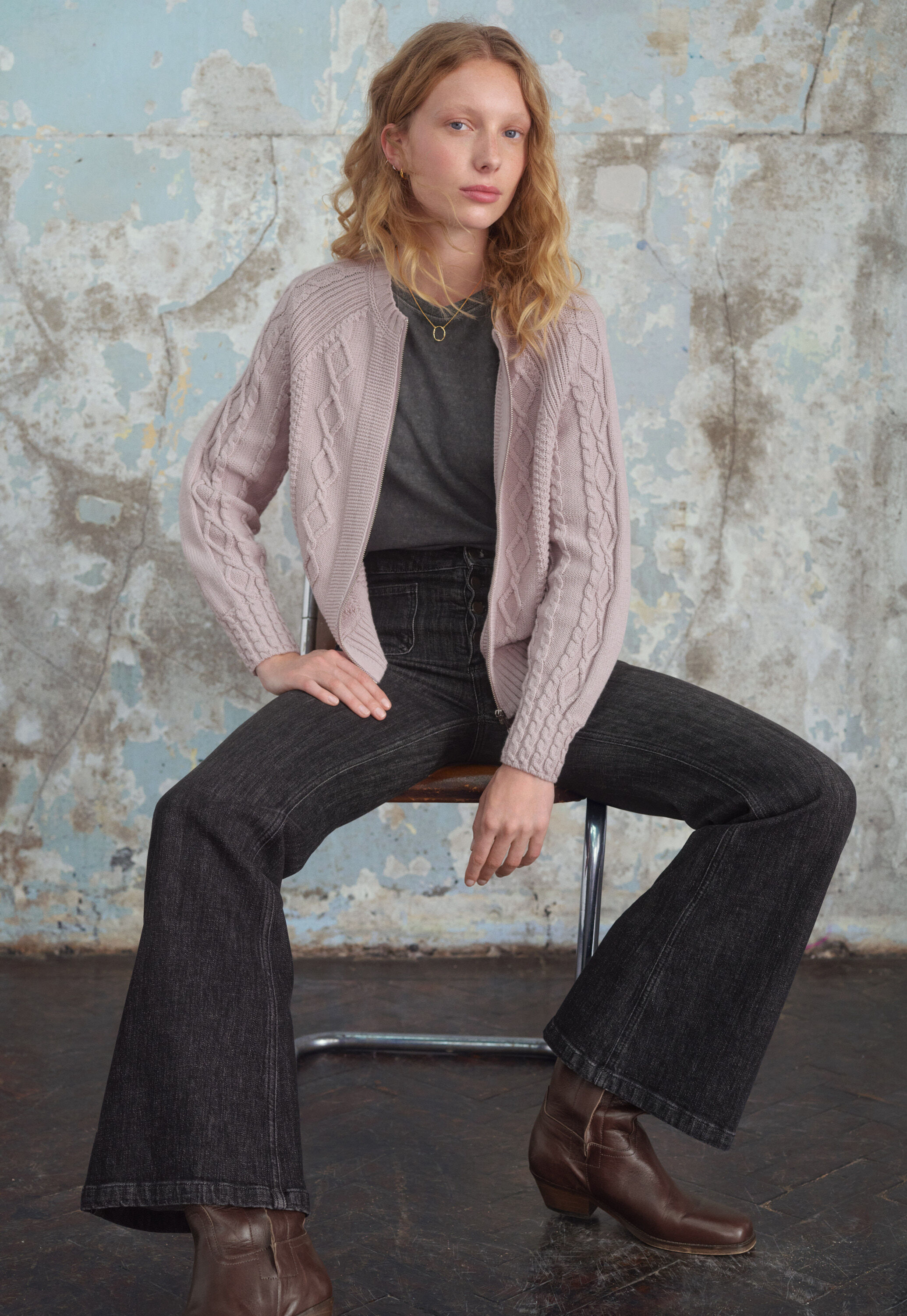 Cardigan mit Zopfmuster