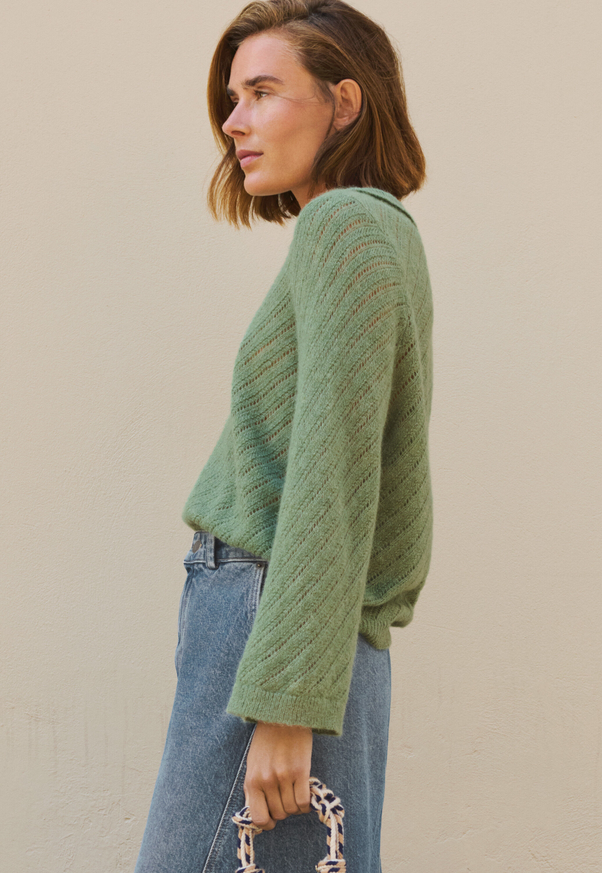 Pullover mit Kragen