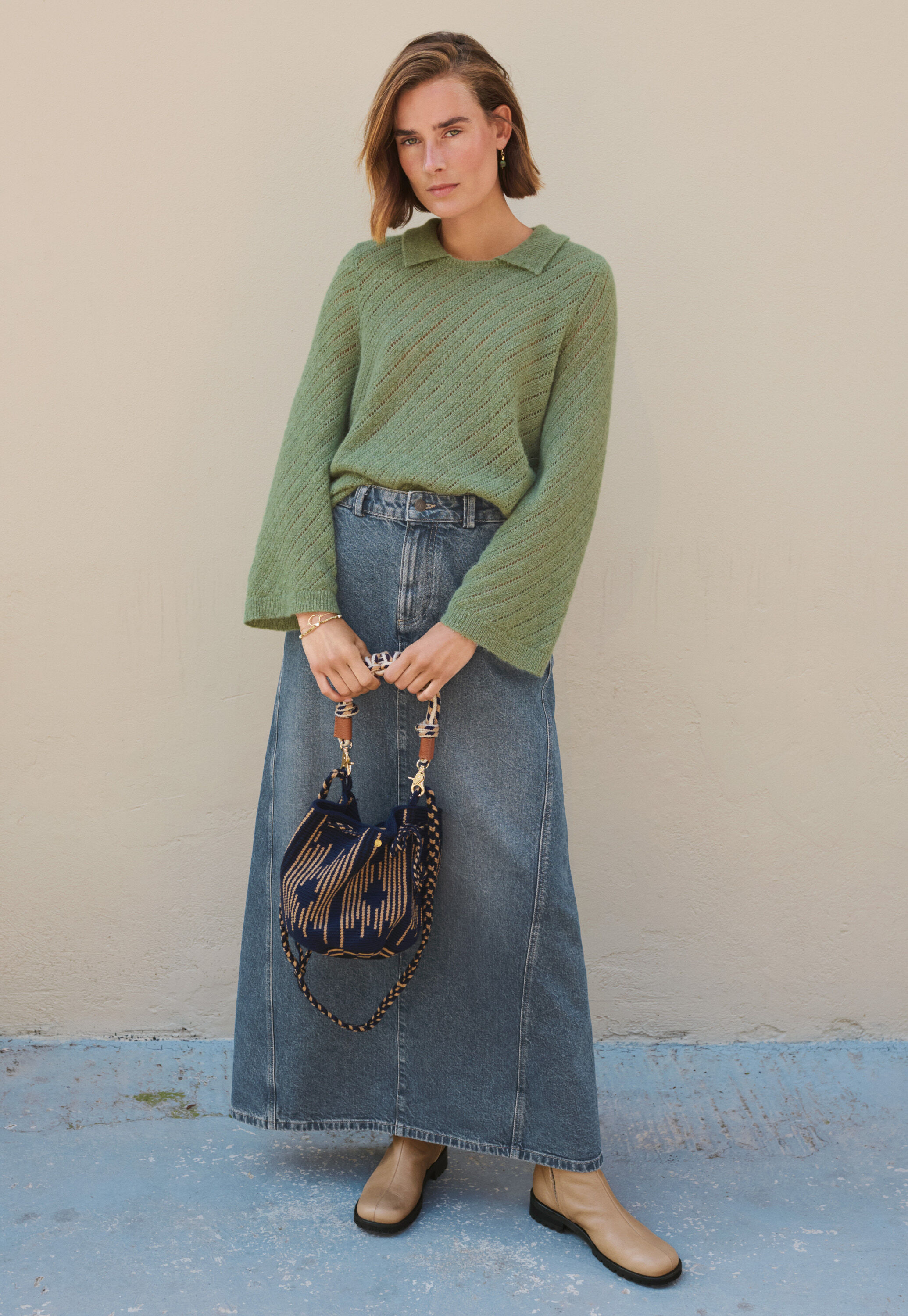 Pullover mit Kragen