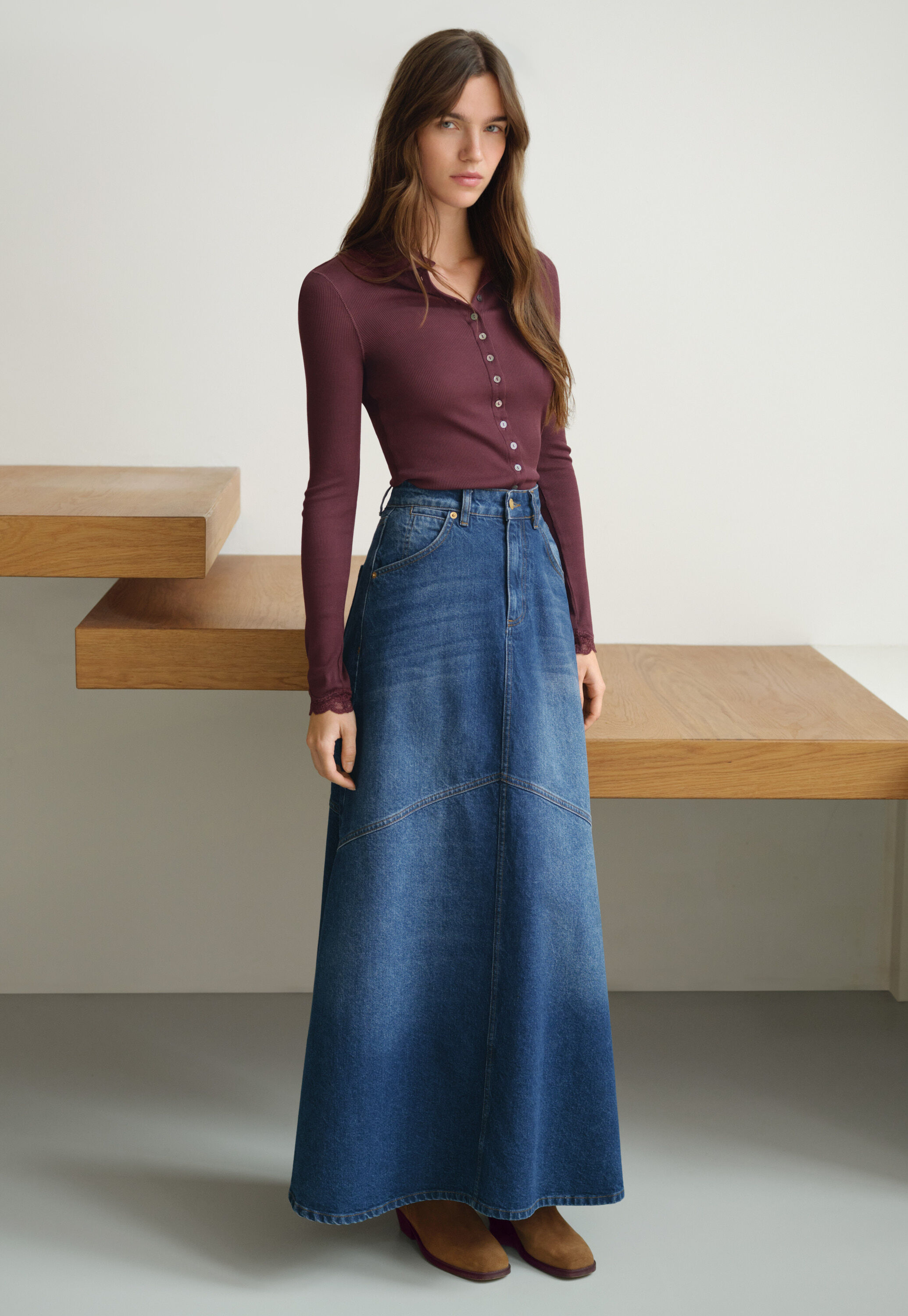 Ausgestellter Maxirock aus Denim