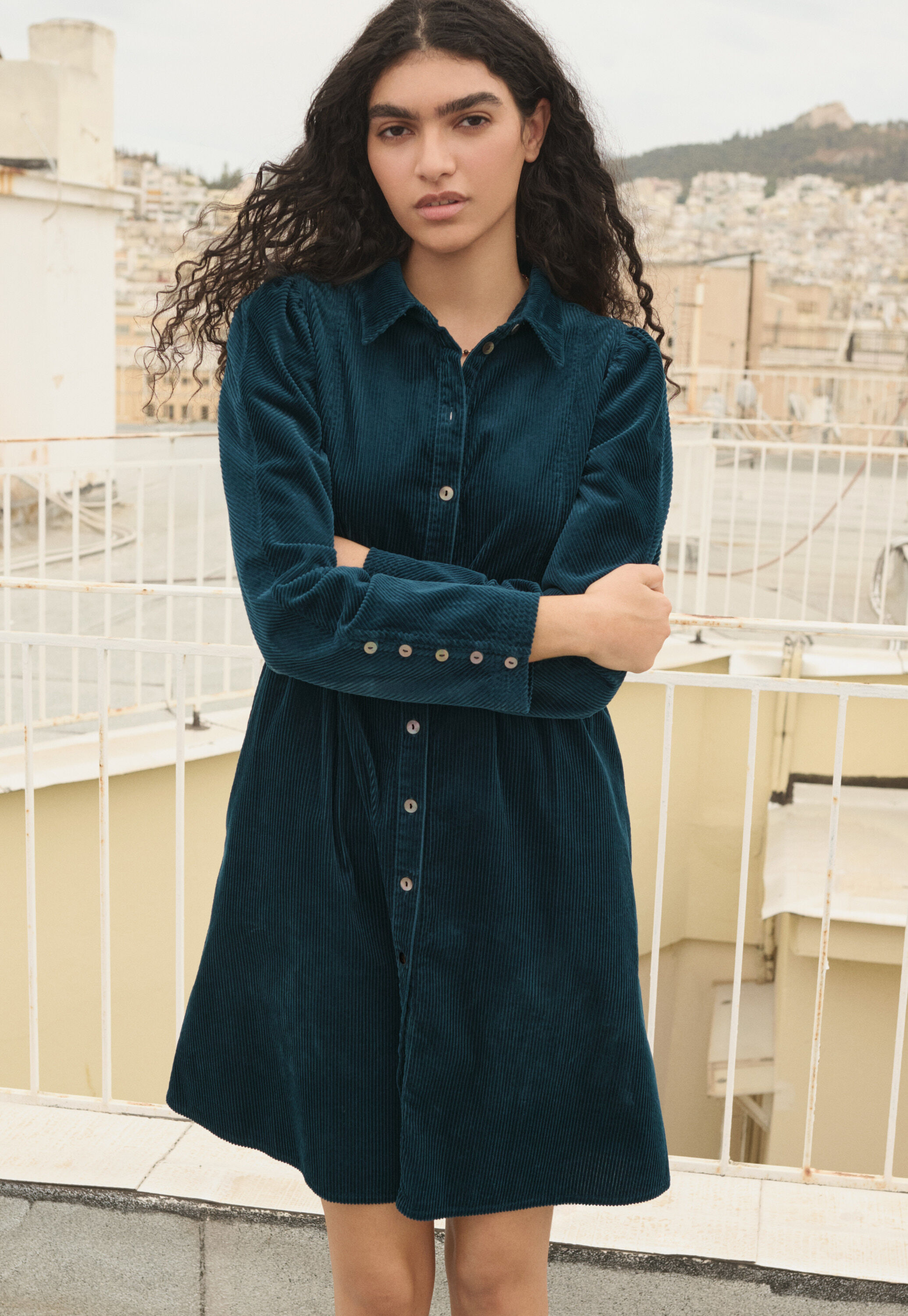 Durchgekn&ouml;pftes Kleid