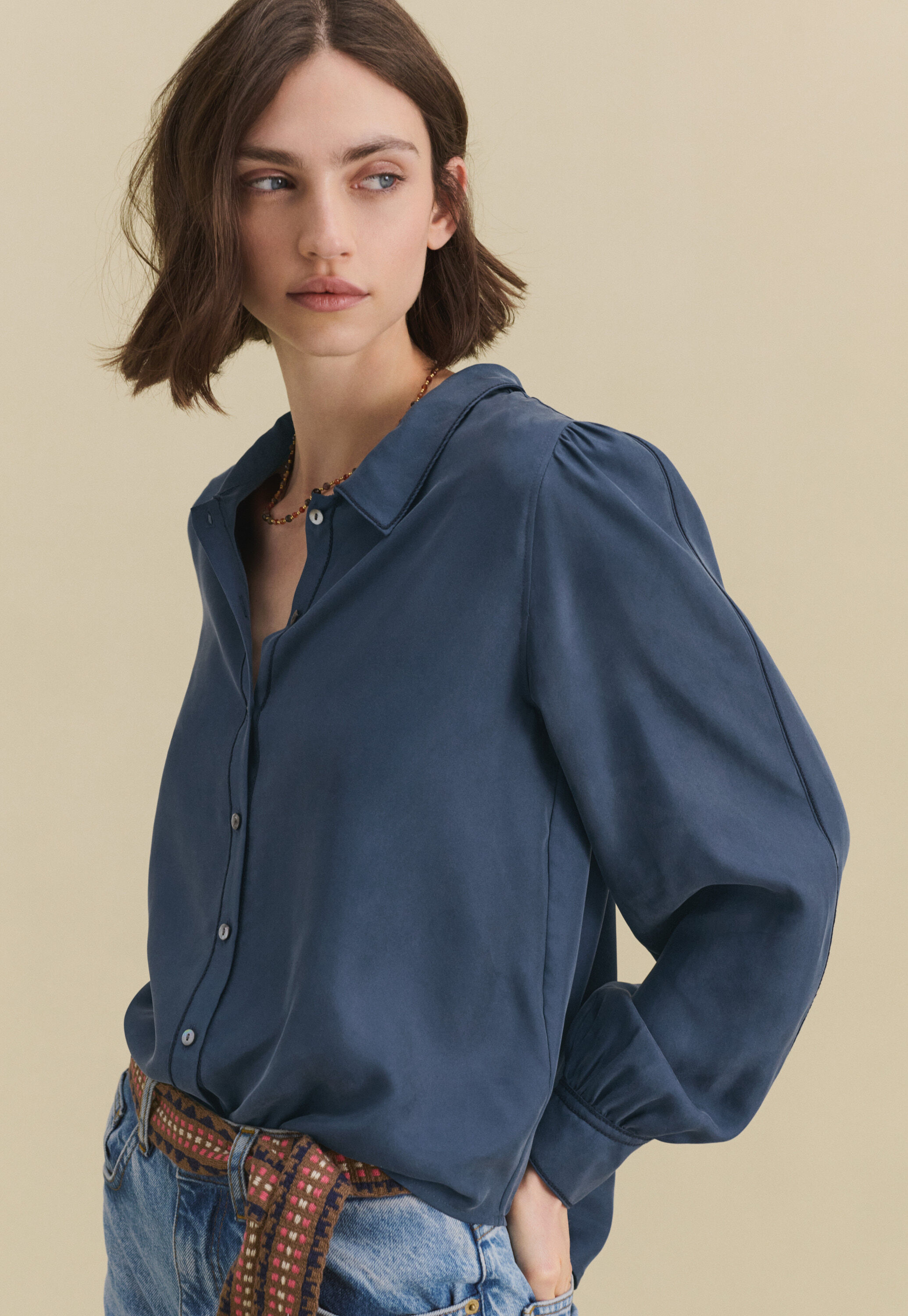 Bluse mit Biesen