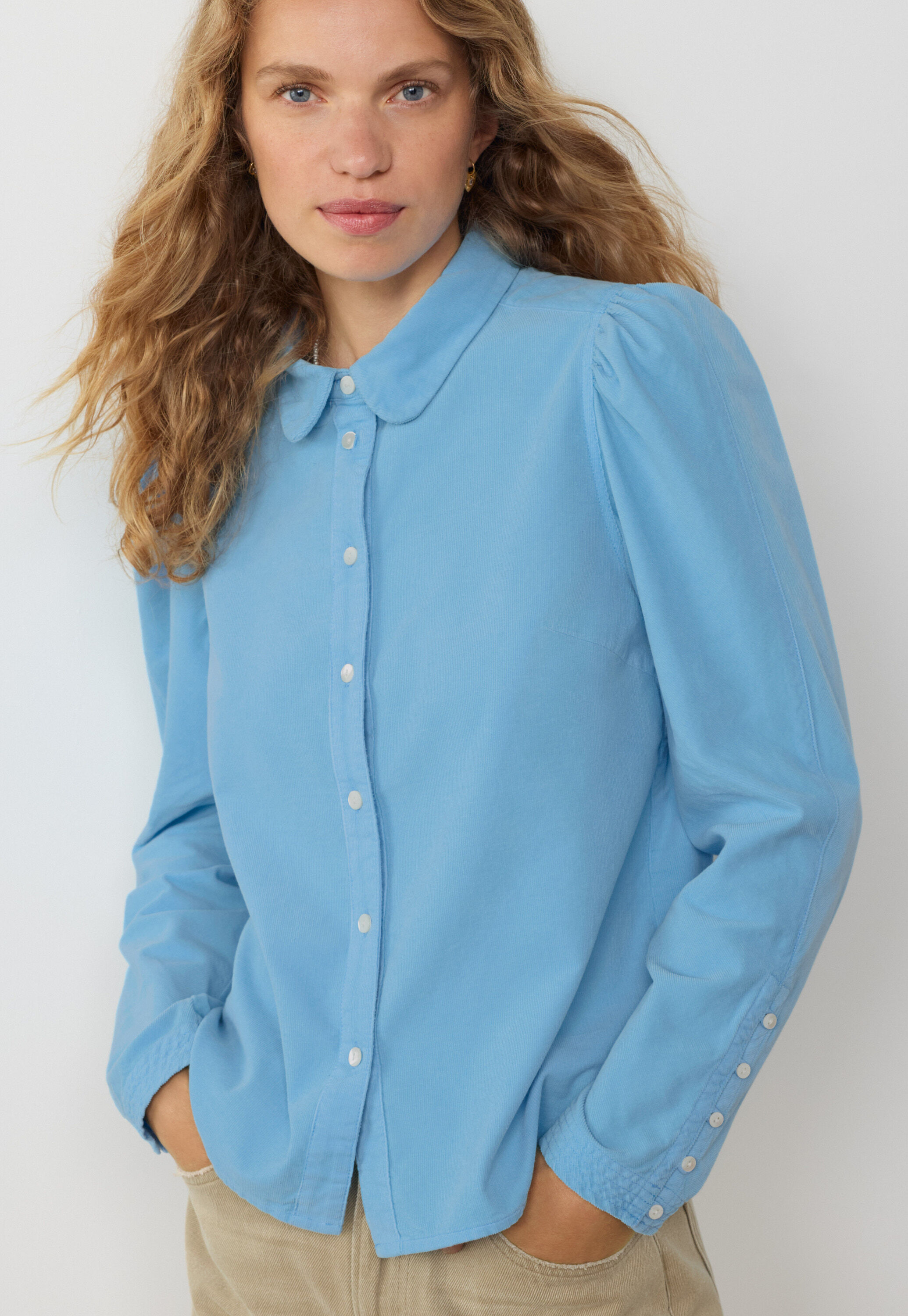 Durchgekn&ouml;pfte Bluse