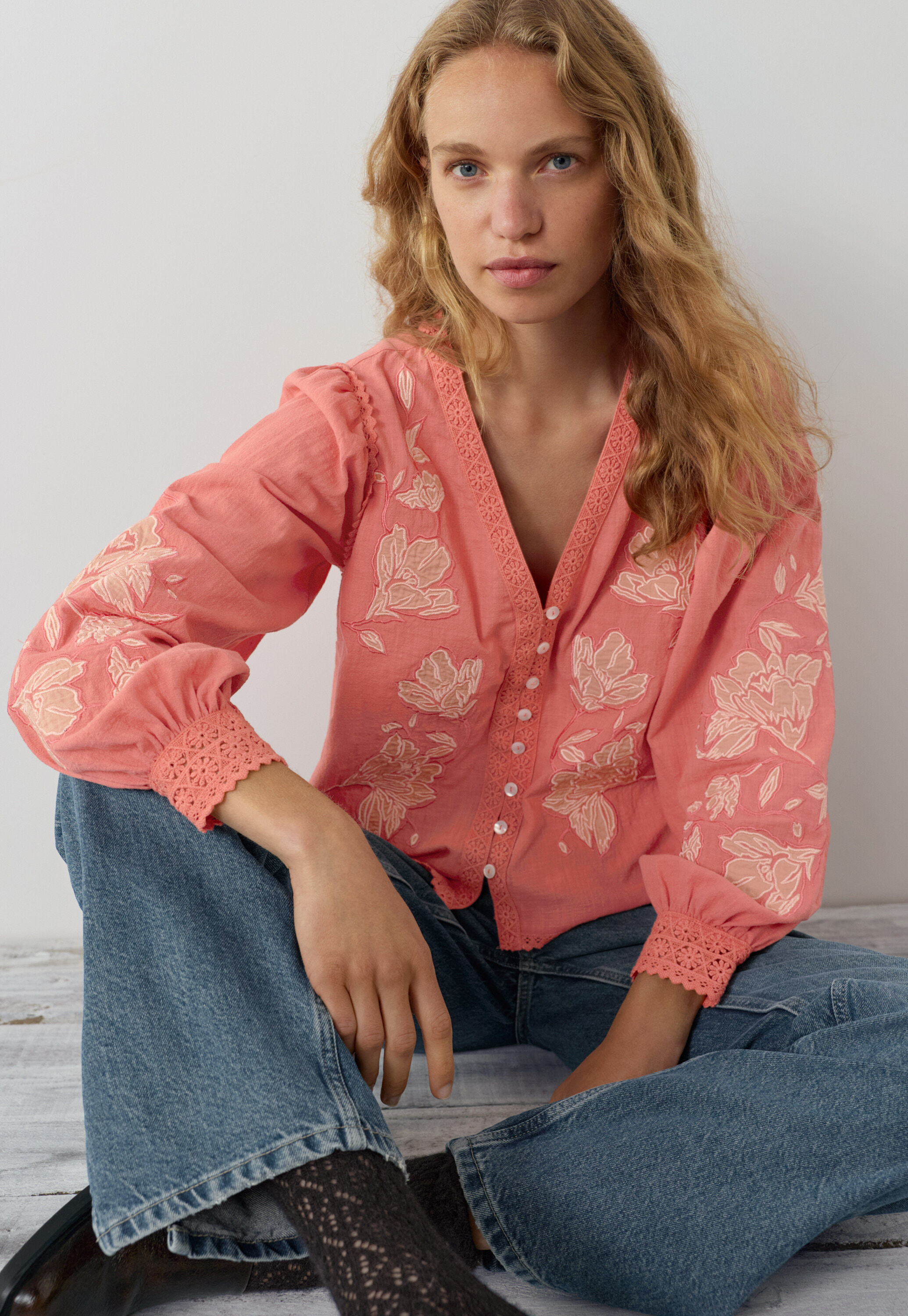 Bluse mit Applikationen