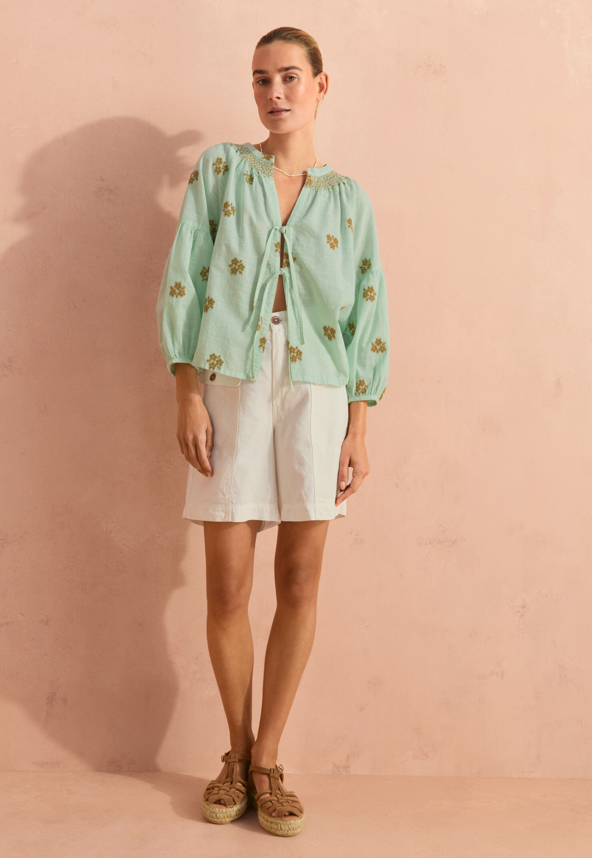 Bluse aus geklipptem Jacquard