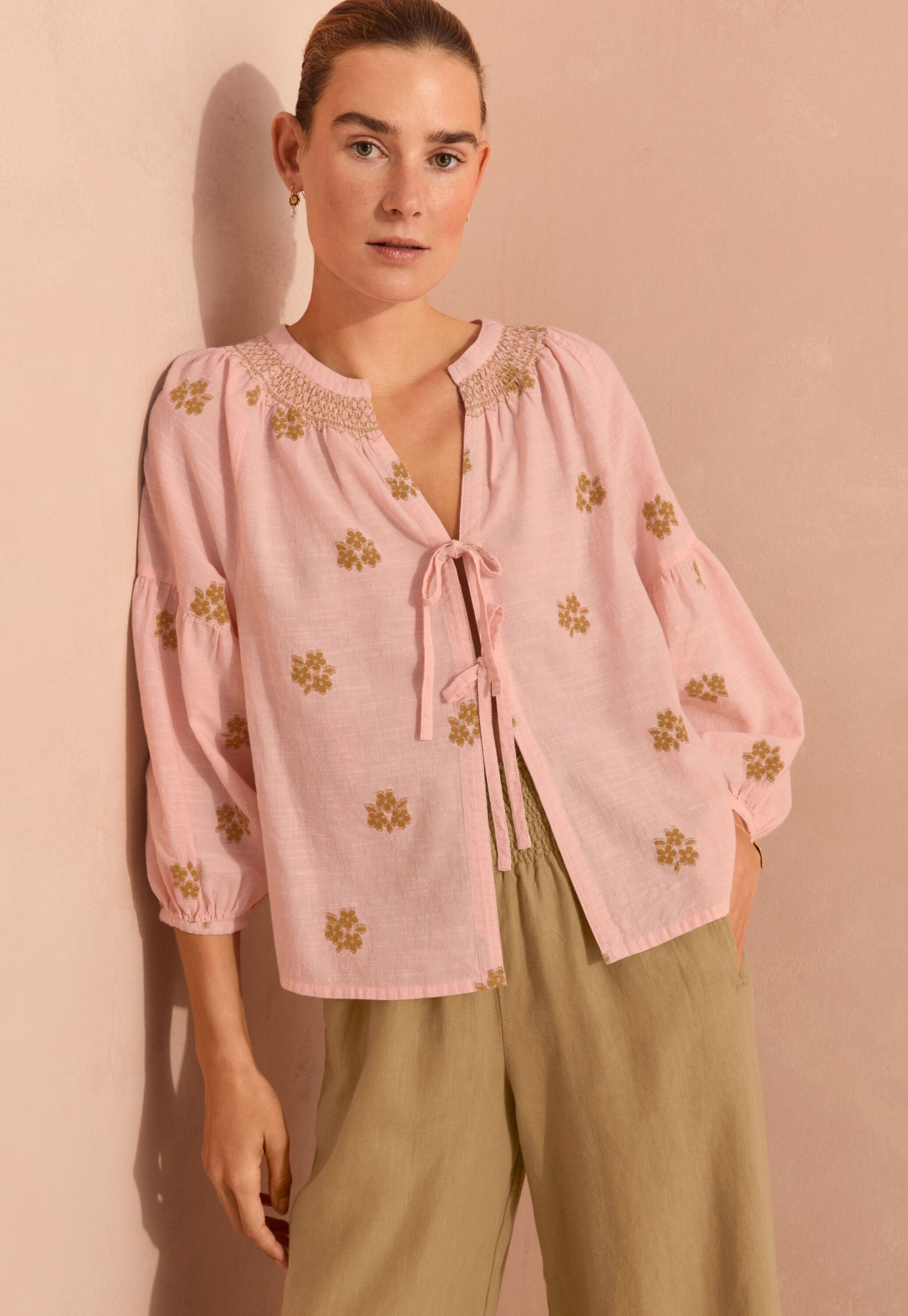 Bluse aus geklipptem Jacquard