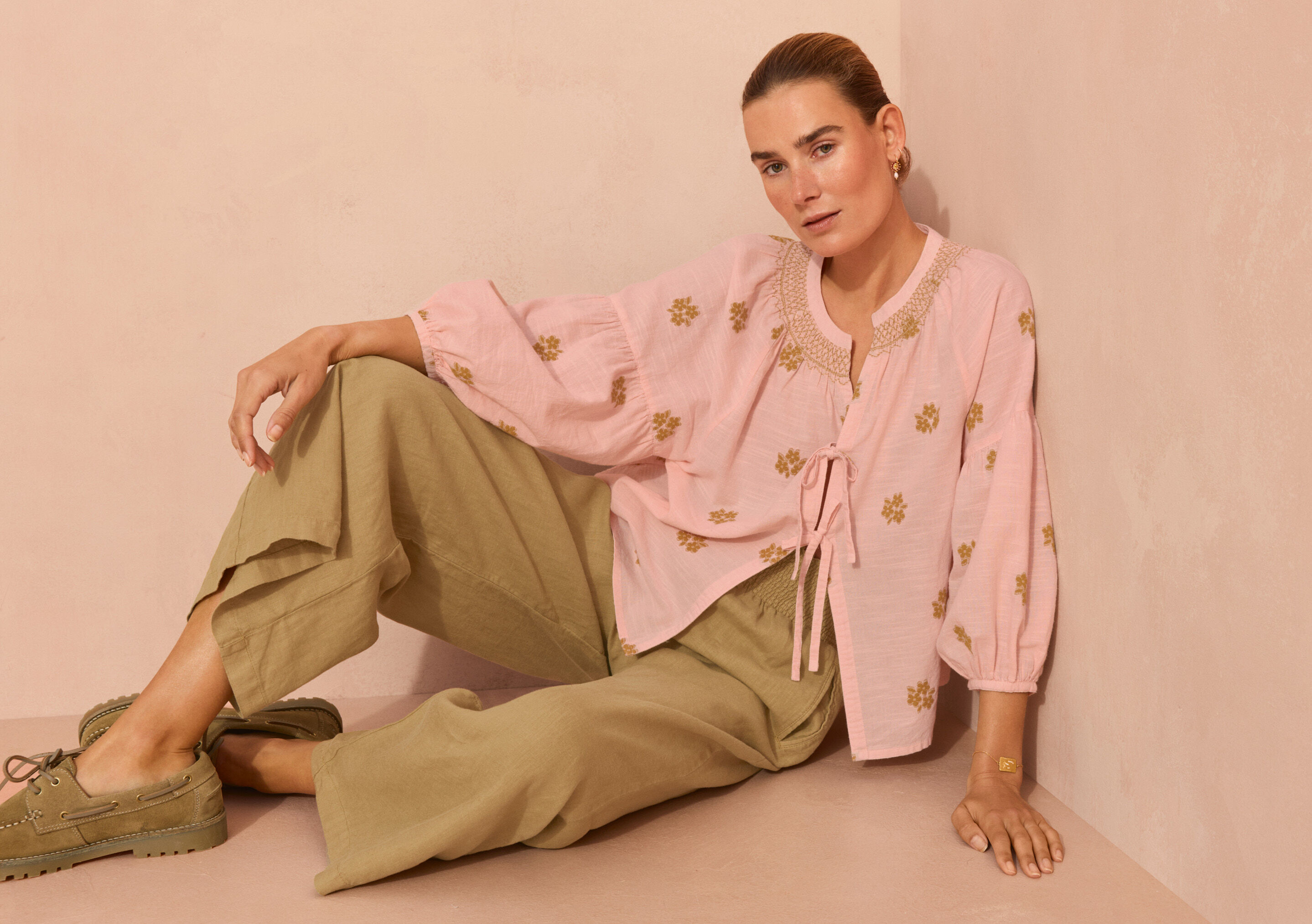 Bluse aus geklipptem Jacquard