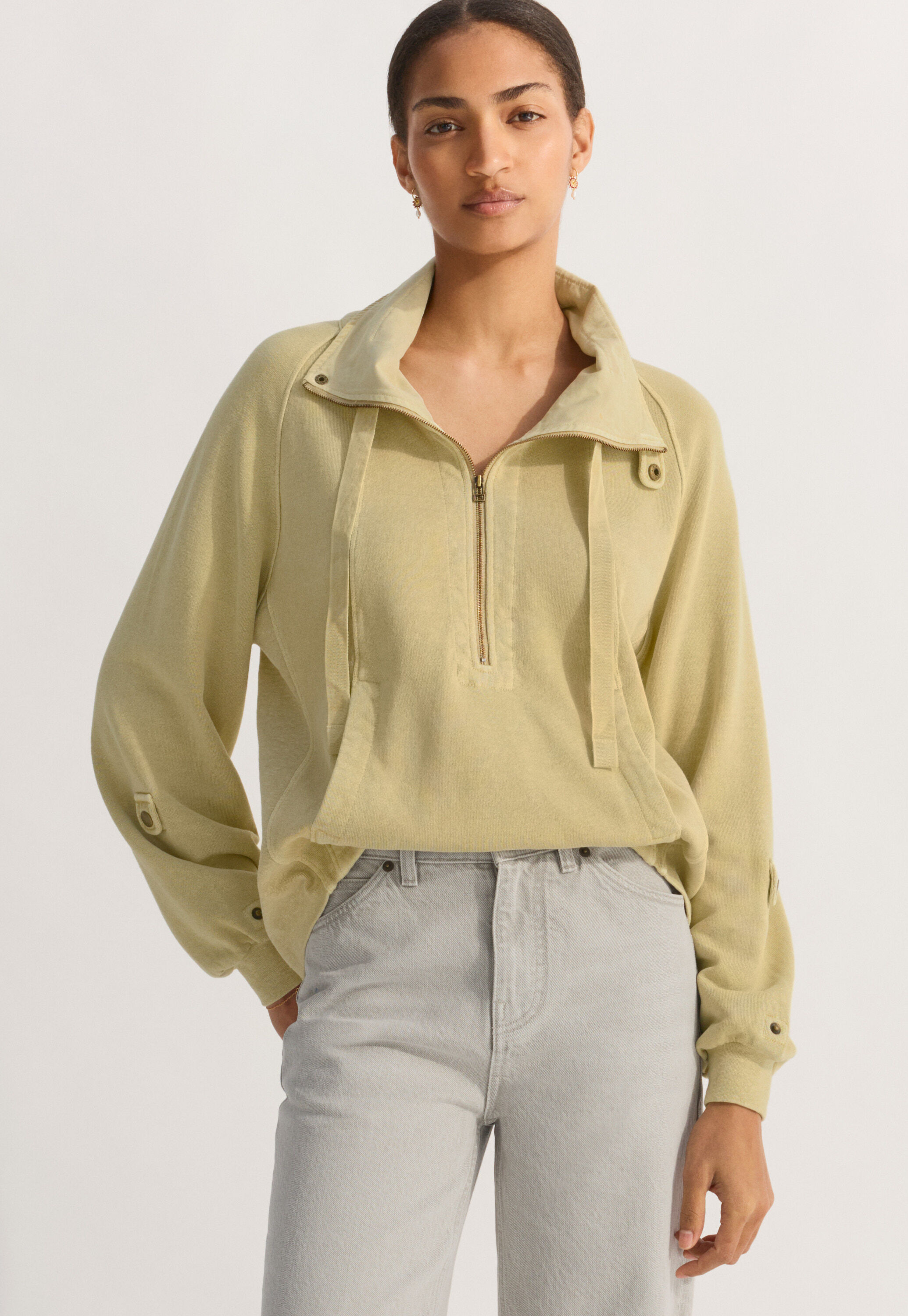 Sweatshirt mit Trichterkragen
