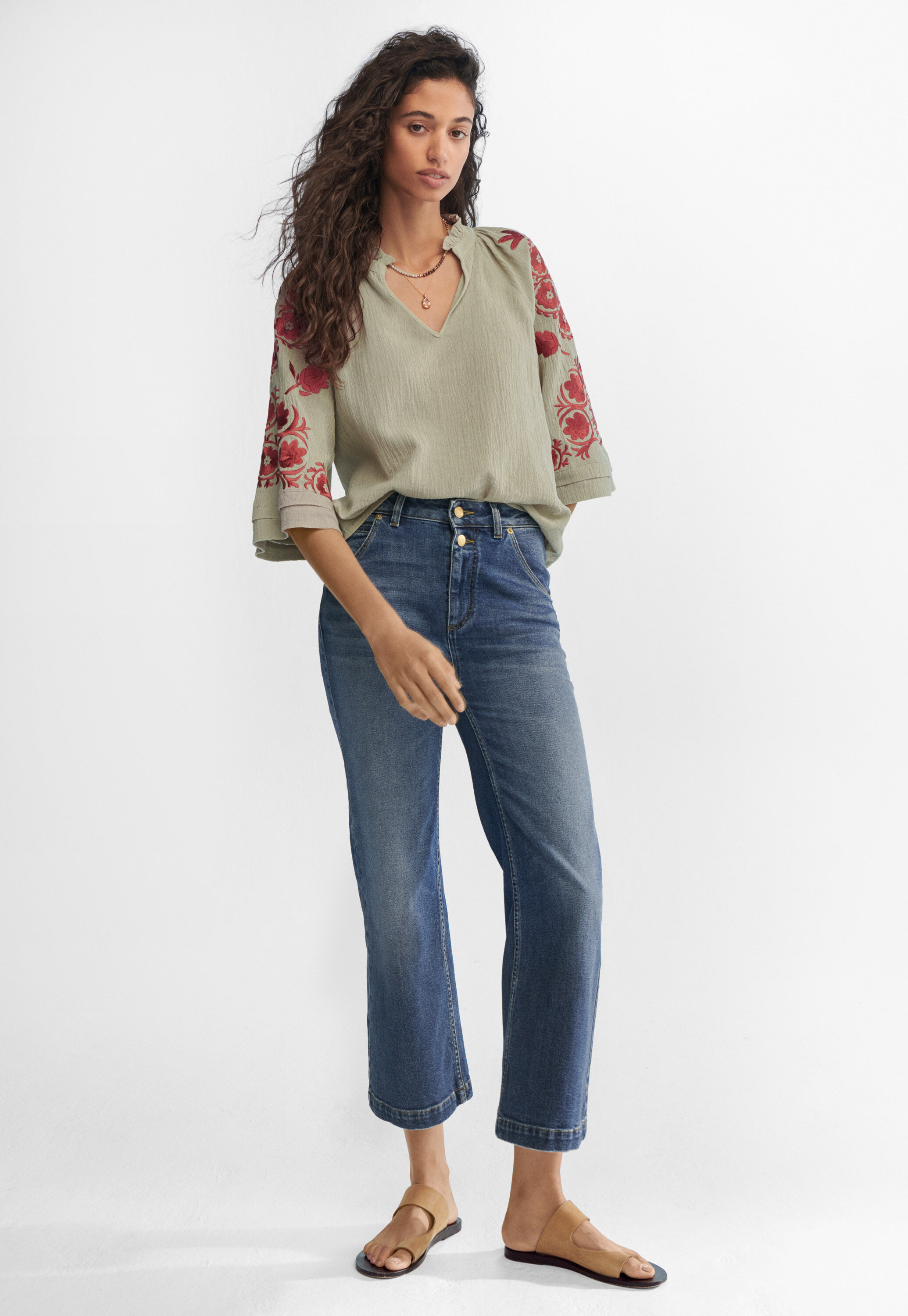 Bestickte Bluse