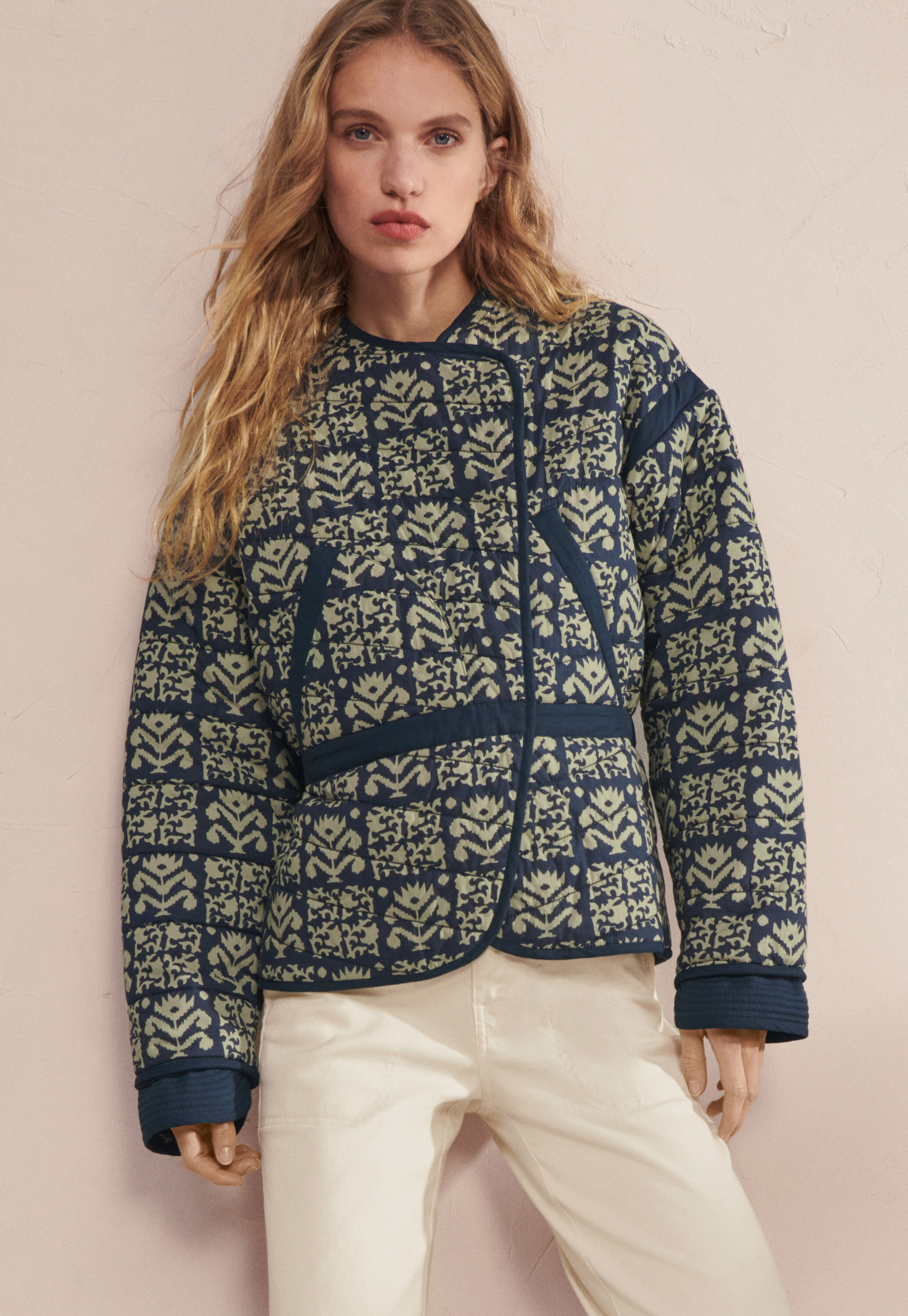 Steppjacke mit Print