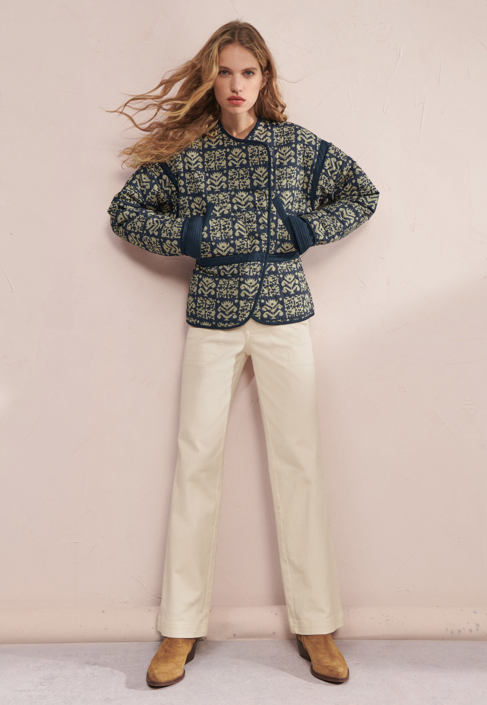 Steppjacke mit Print