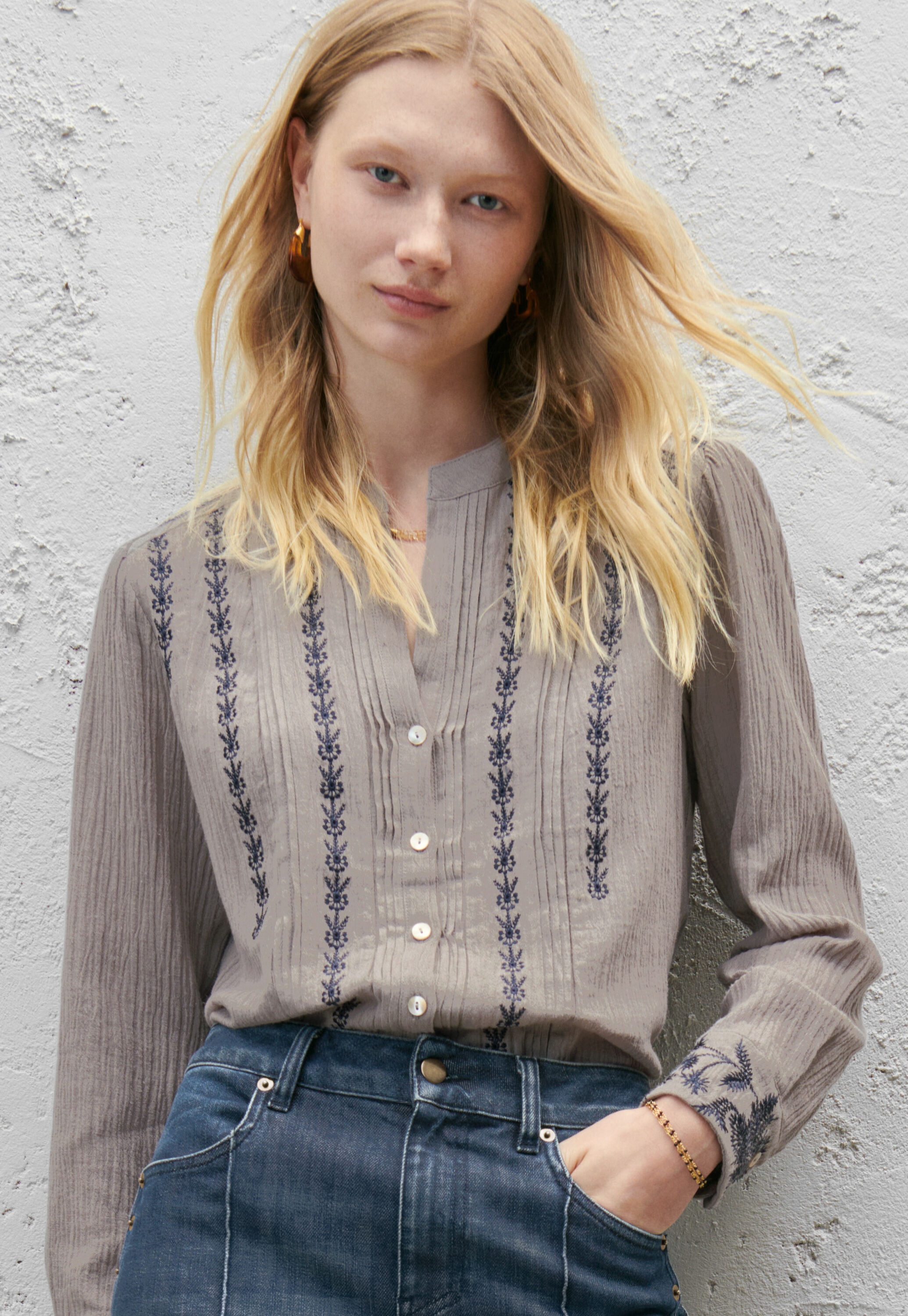 Bestickte Bluse