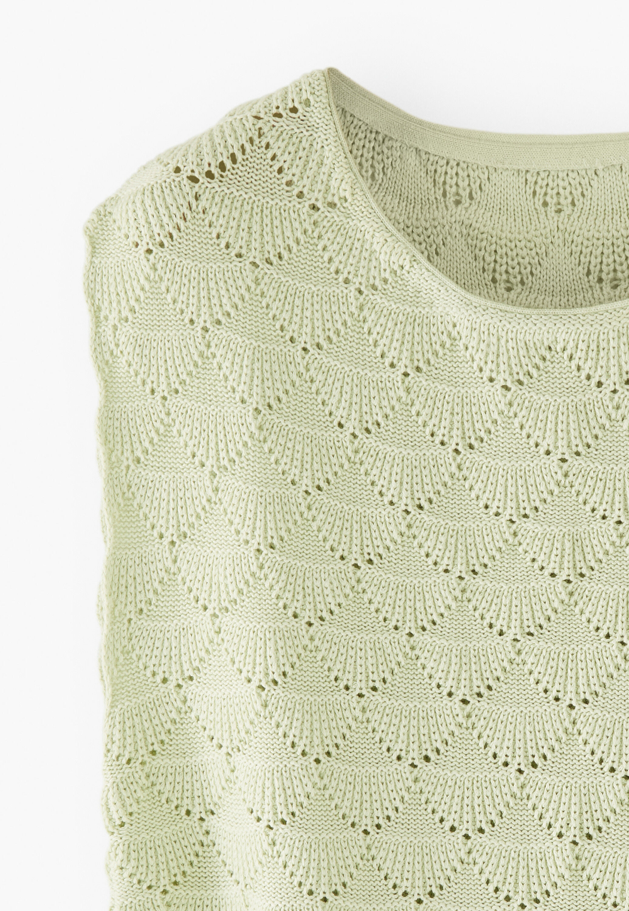 &Auml;rmelloser Musterpullover