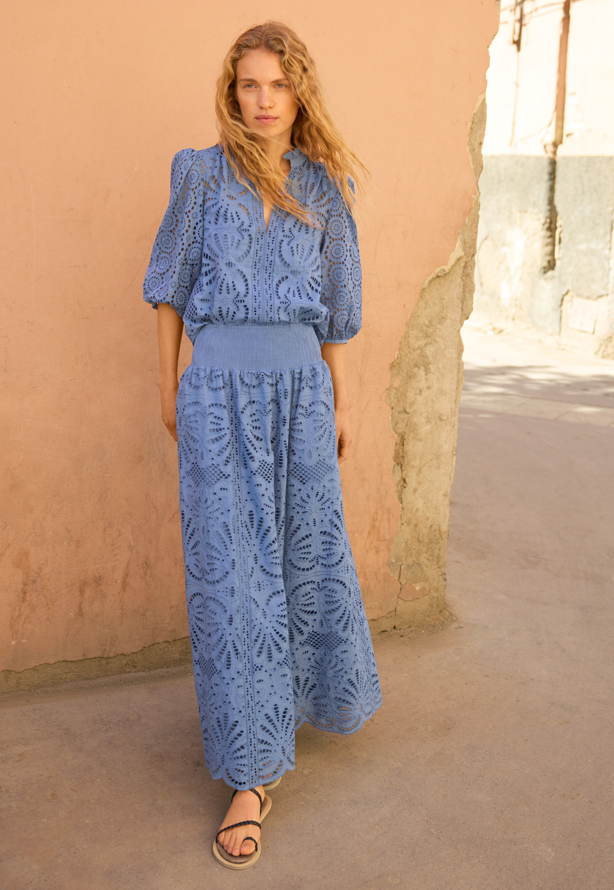 Broderie-Anglaise-Rock