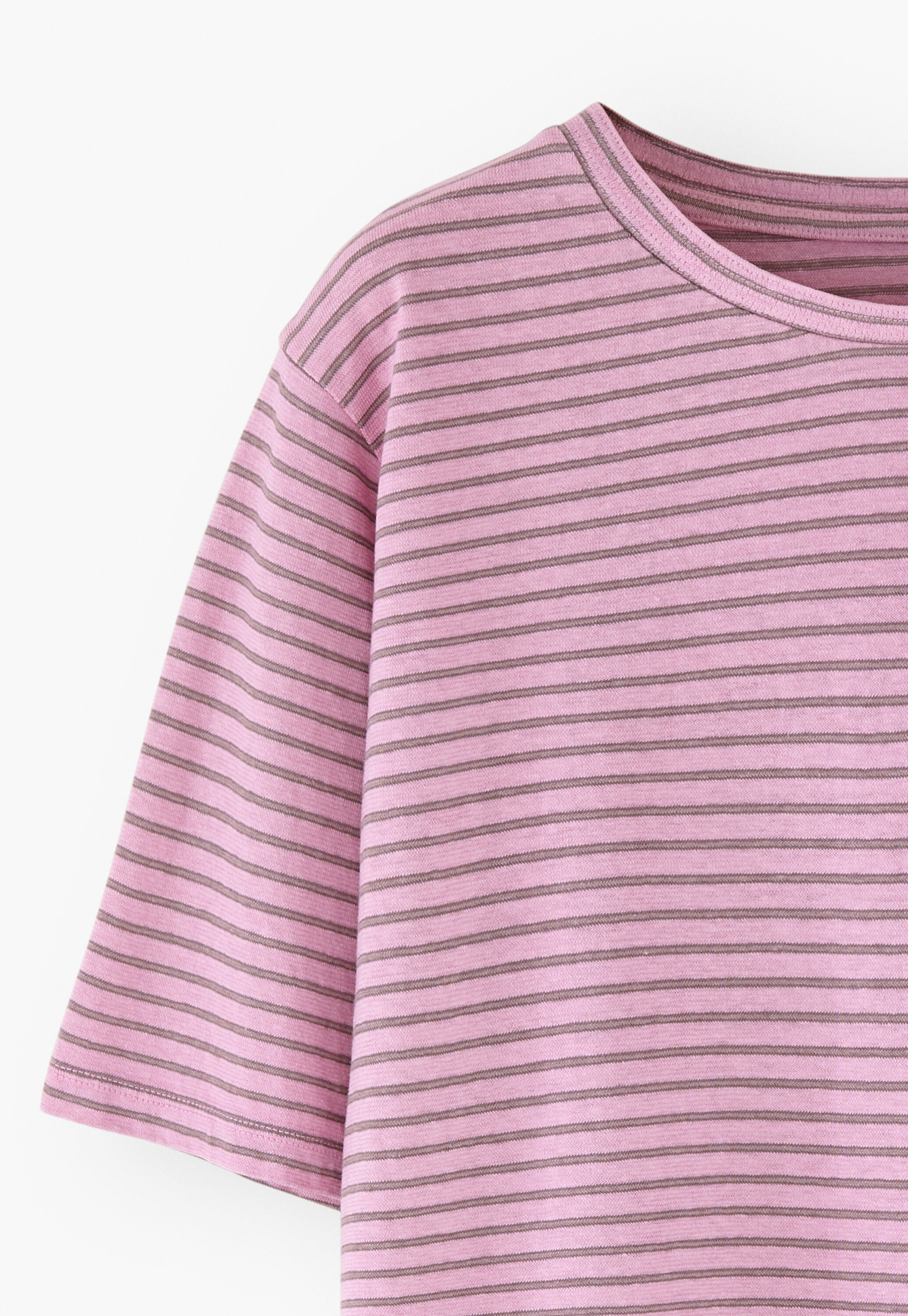 Gestreiftes T-Shirt