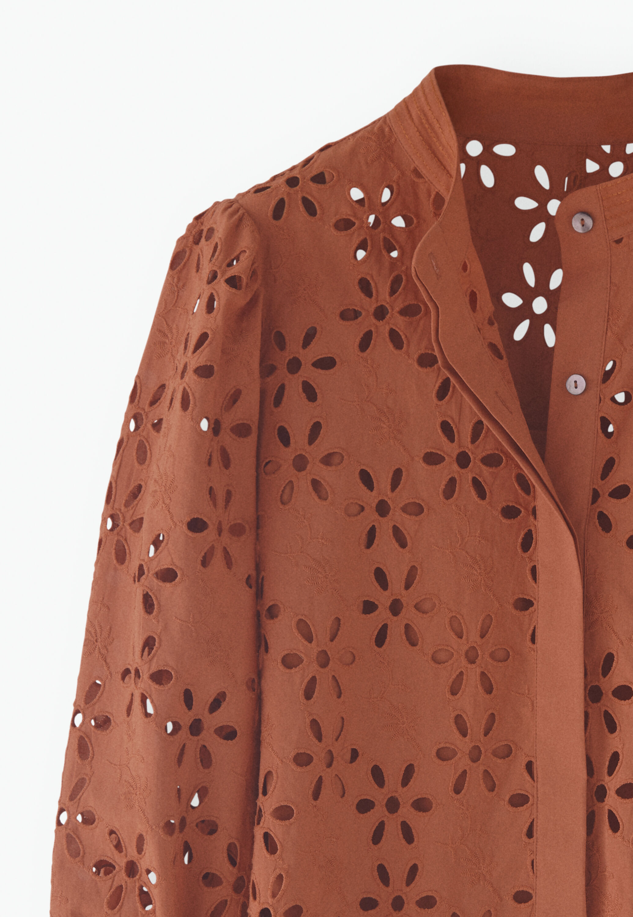 Cutwork-Bluse