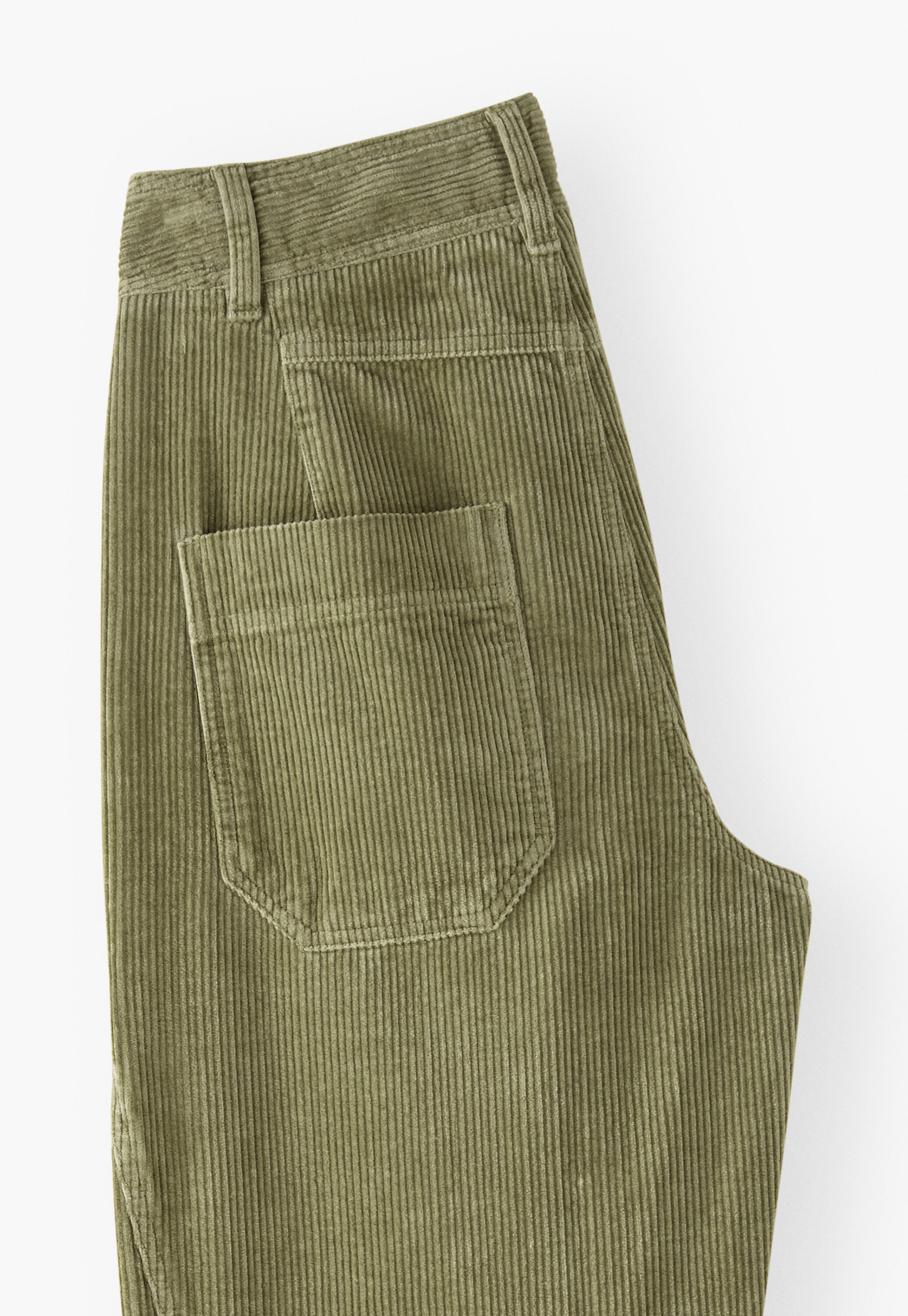 Entspannt geschnittene Karotten-Cordhose