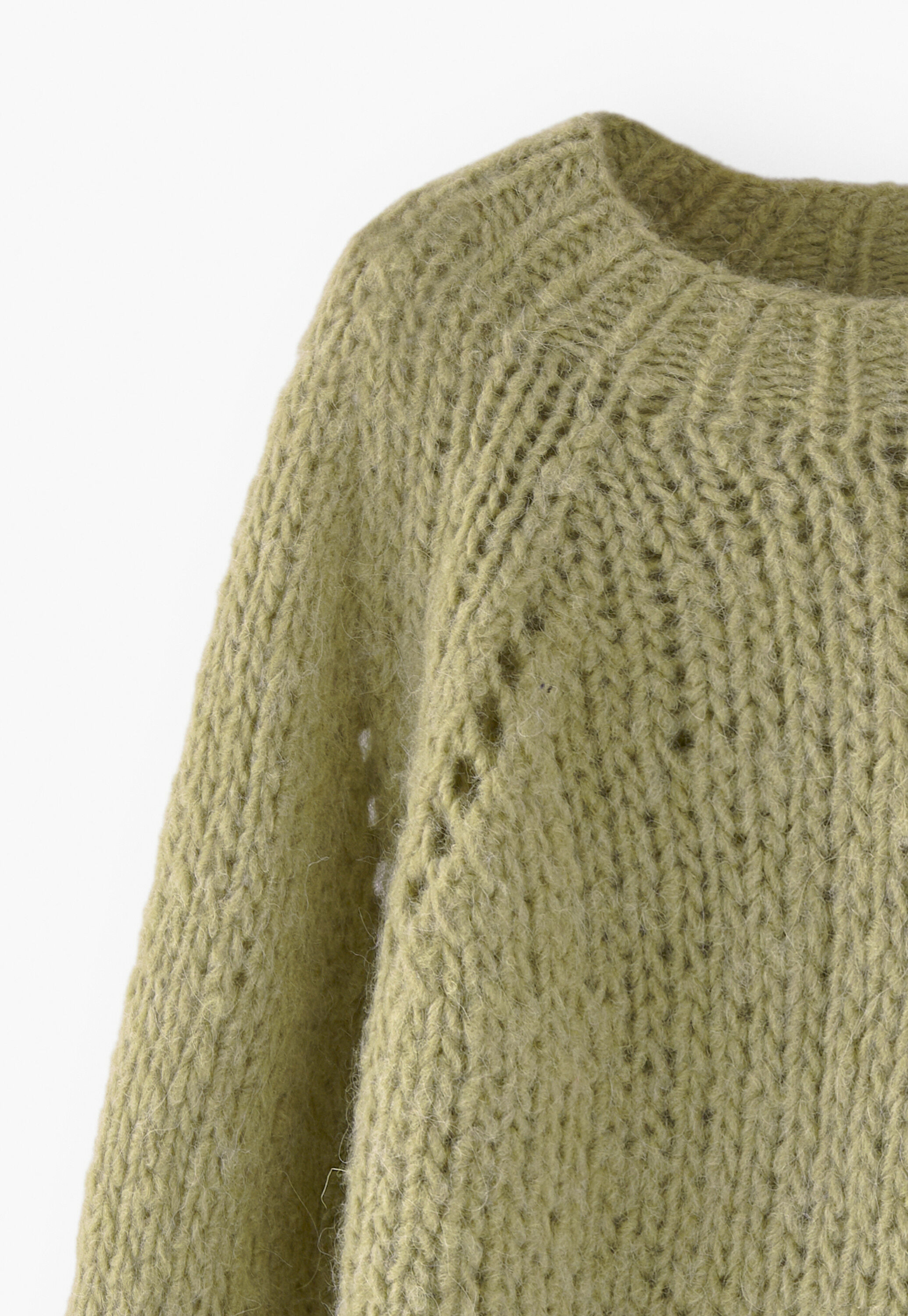 Handgestrickter Pullover
