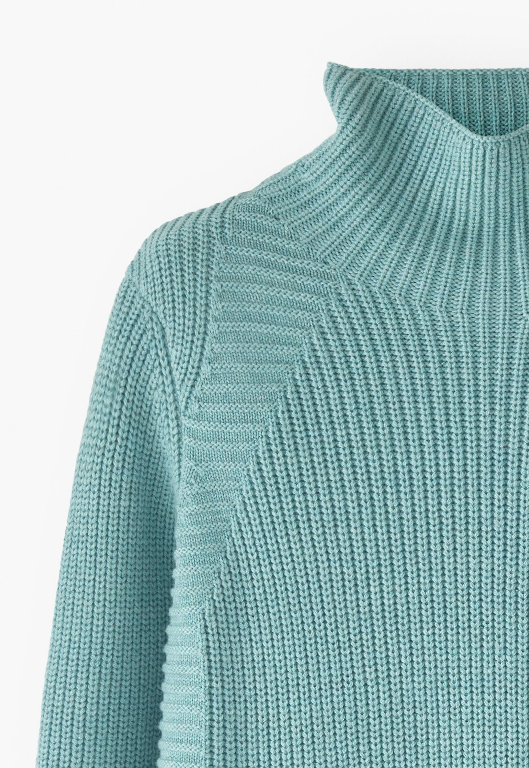 Pullover mit hohem Ausschnitt