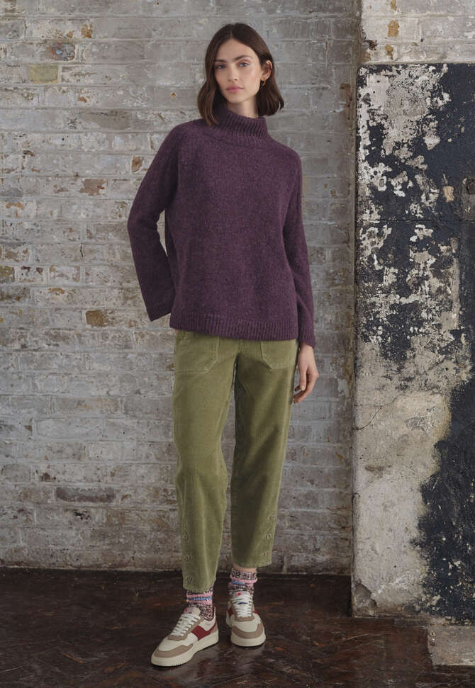 Pullover mit hohem Kragen, Aubergine, completeTheLook