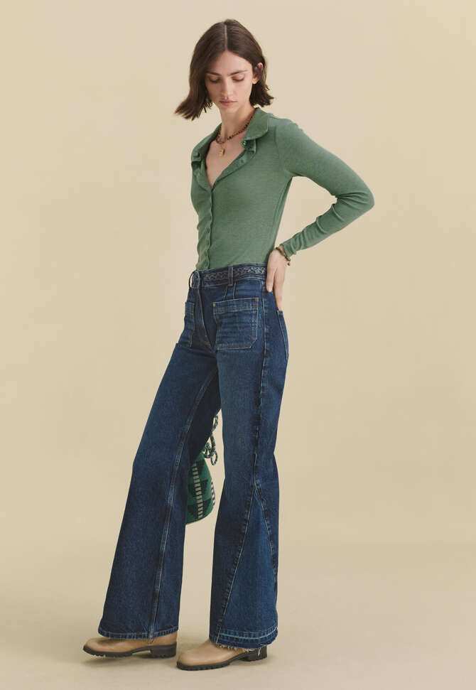 Schlagjeans in unterschiedlichen Waschungen, Dunkles Mid-Vintage, completeTheLook