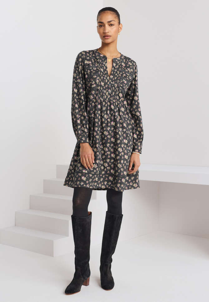 Kurzes Kleid mit Print, Kohlschwarz/Magenta, completeTheLook
