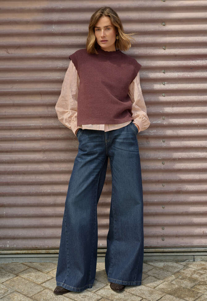 Broderie-Bluse, Rosa Bl&uuml;ten, completeTheLook