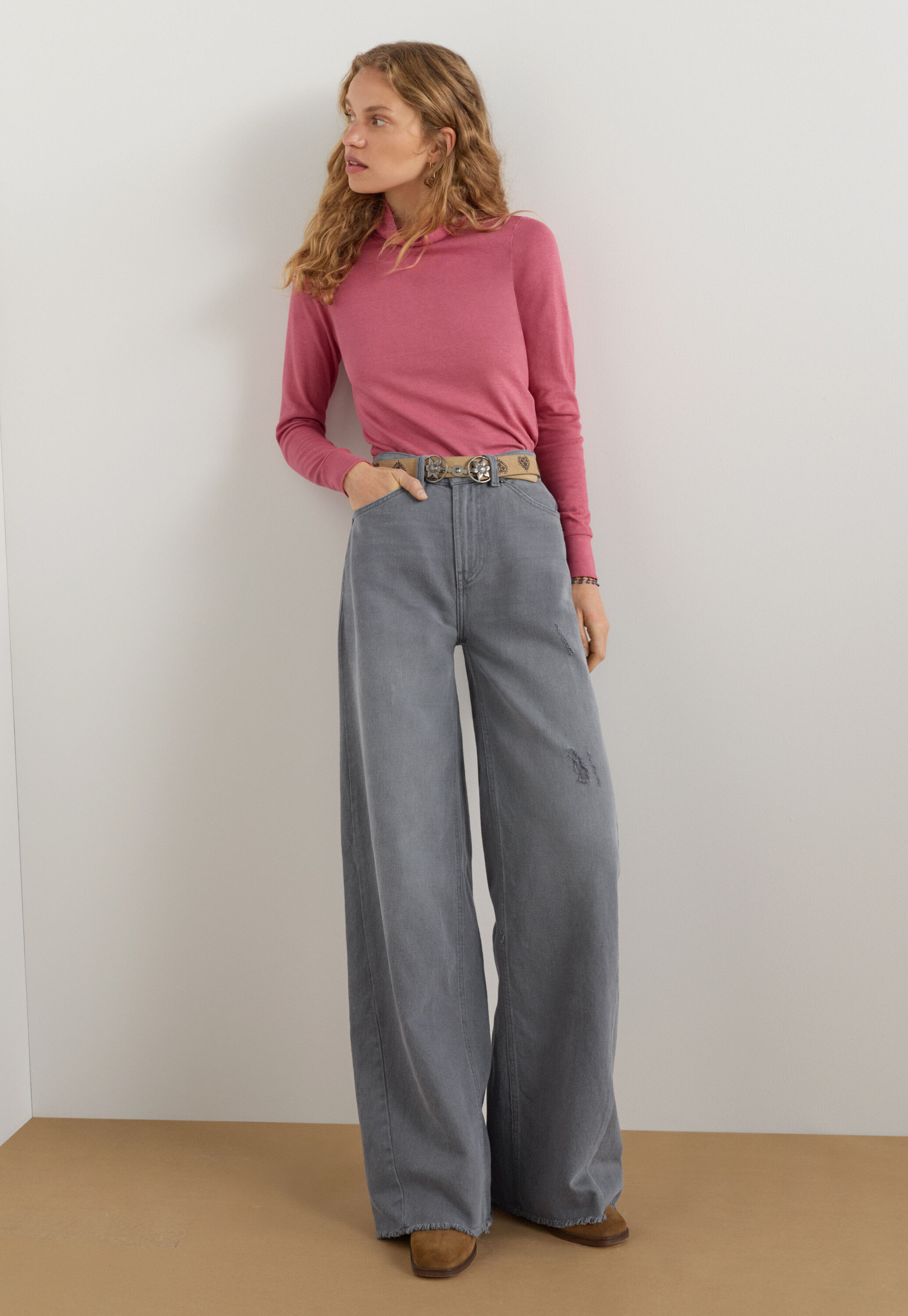 Tie-front cord top